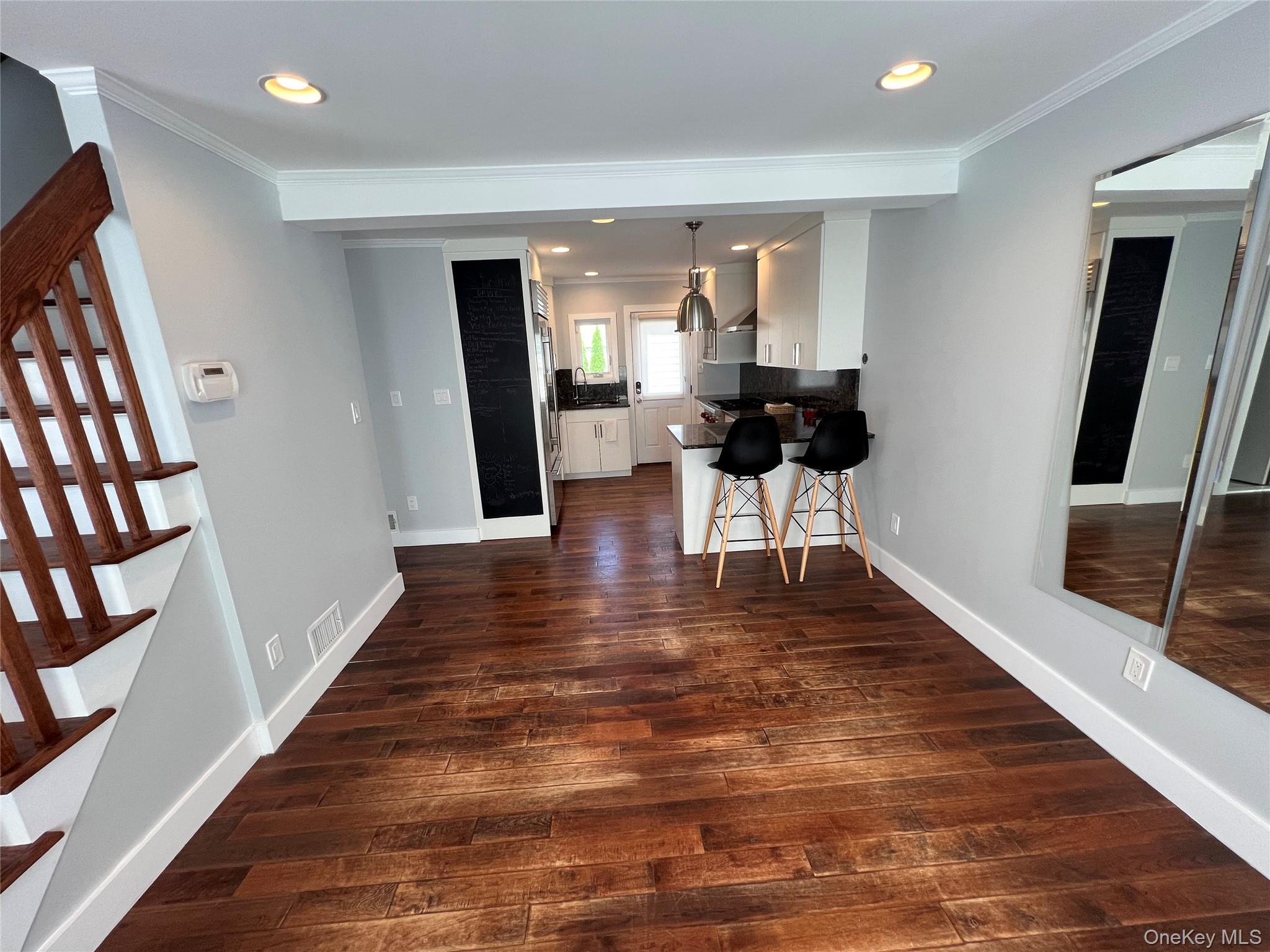 43 Crescent Street Property Photo 14