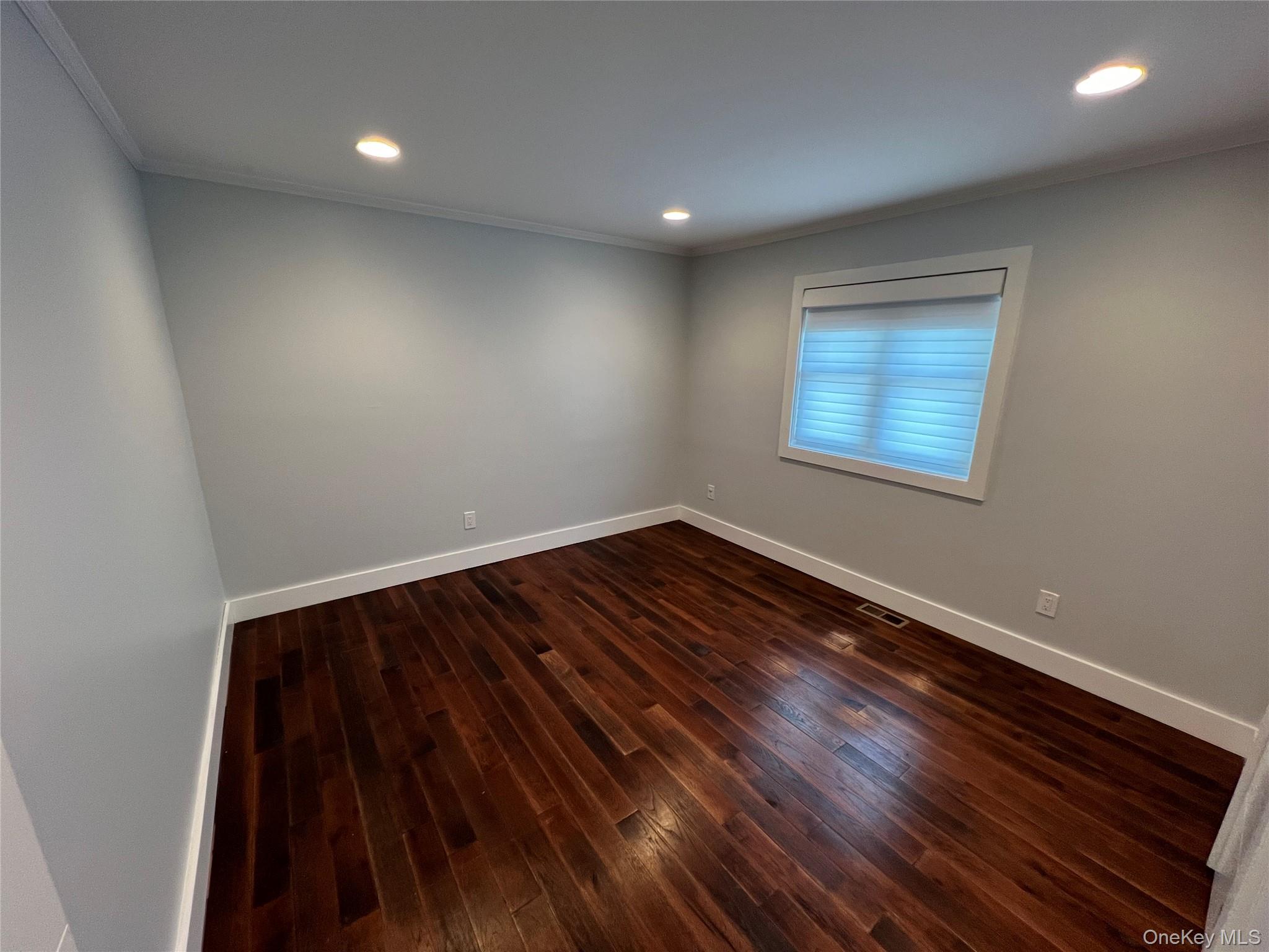 43 Crescent Street Property Photo 17