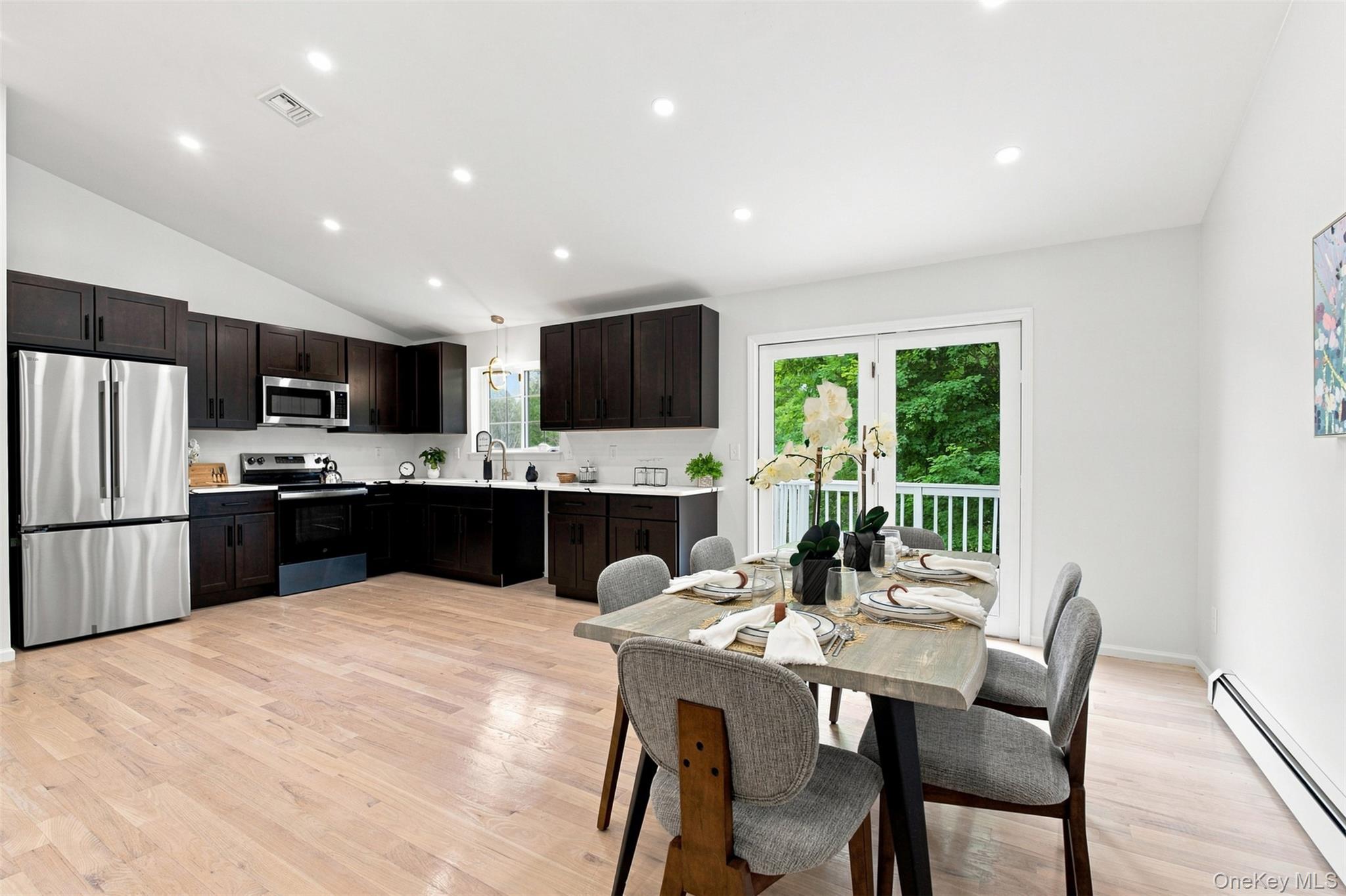 600 Twin Arch Road Property Photo 10
