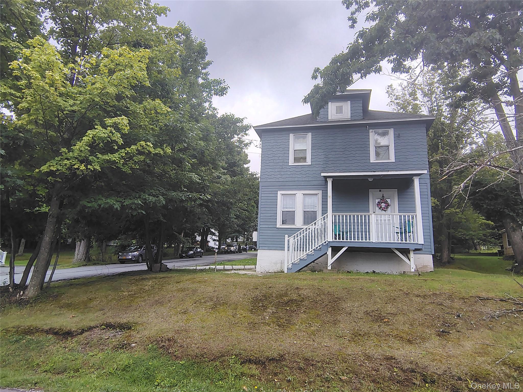 12 Emma Street Property Photo 1