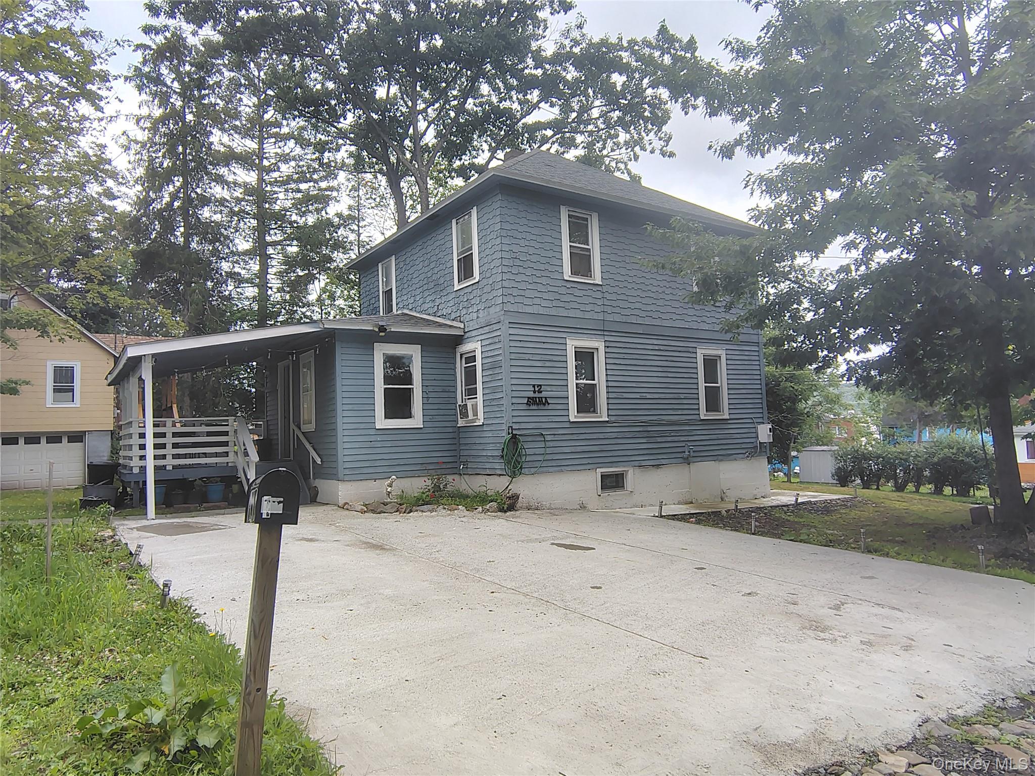 12 Emma Street Property Photo 4