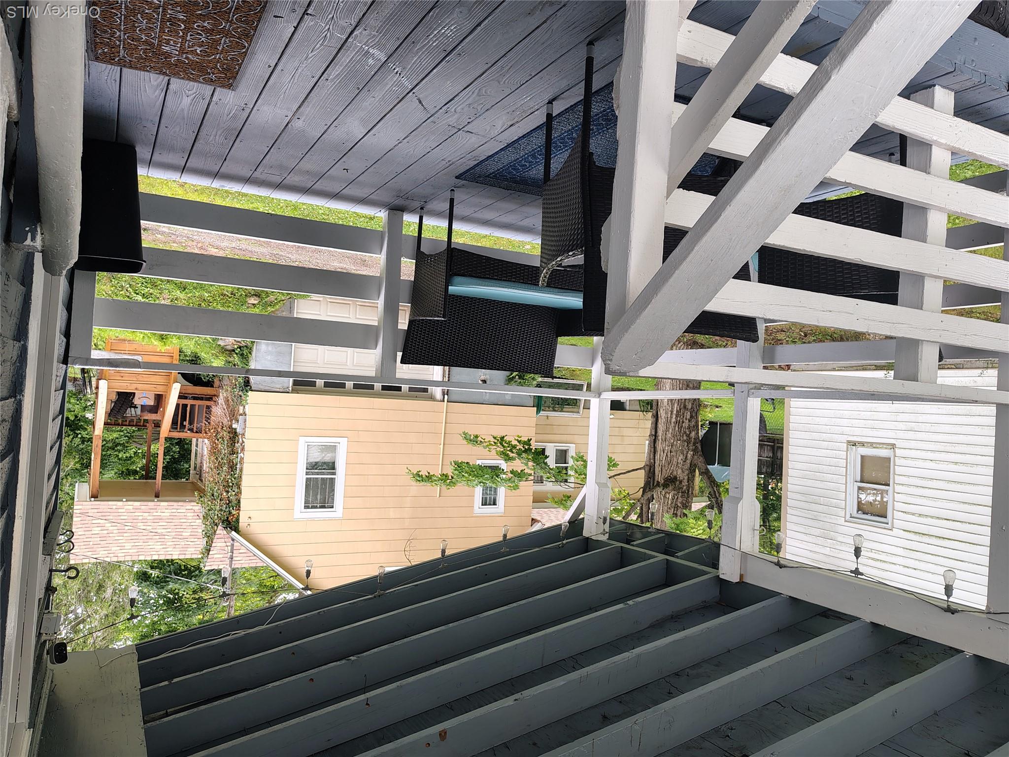 12 Emma Street Property Photo 9