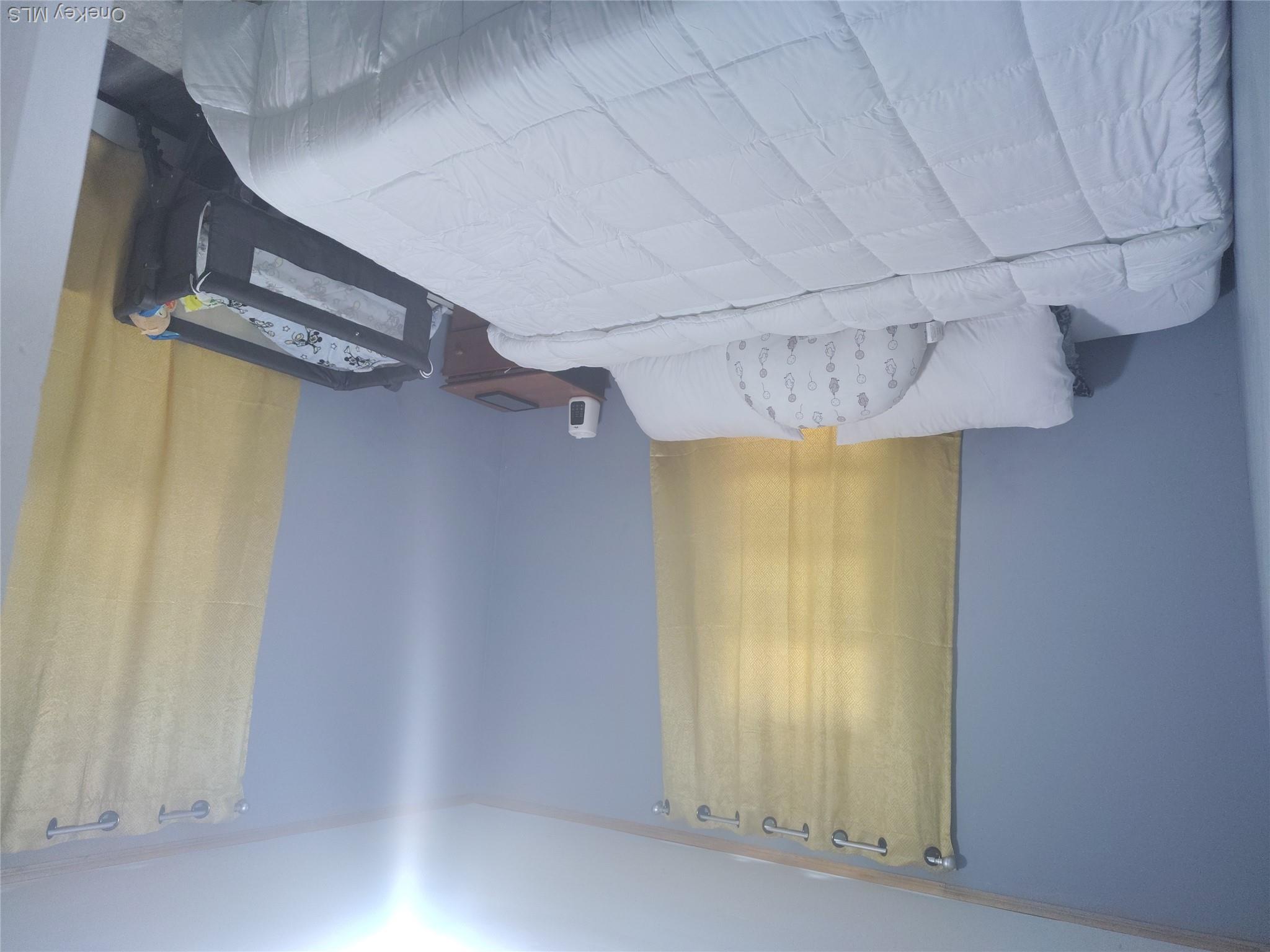 12 Emma Street Property Photo 13