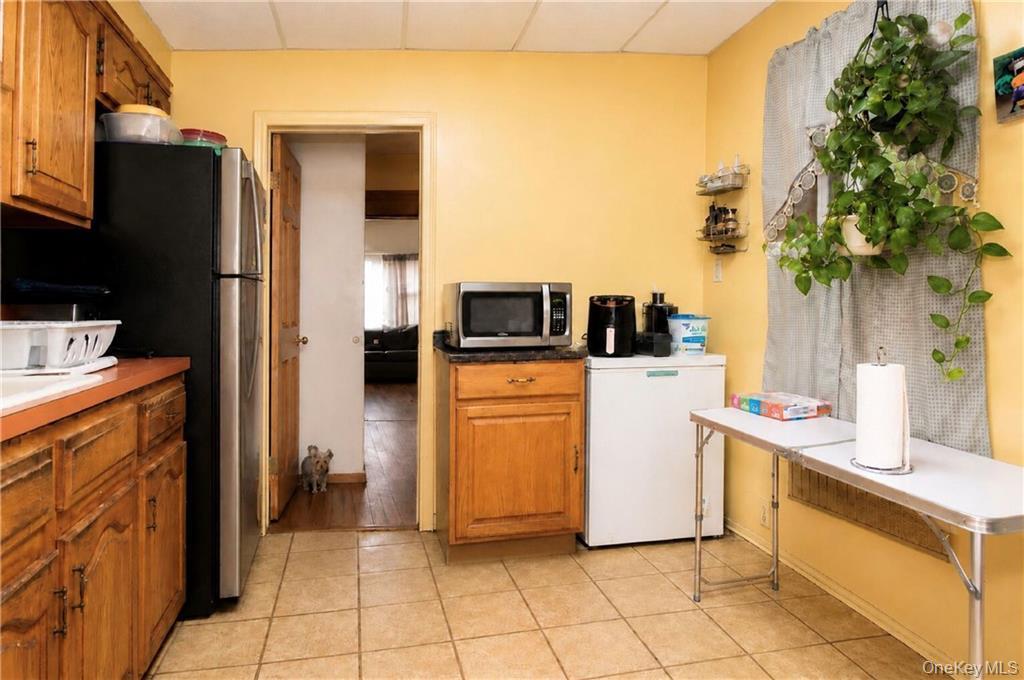 123 Milford Street Property Photo 11