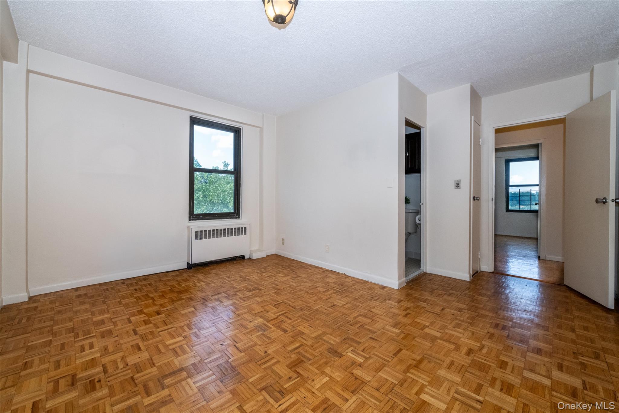 171 Pearsall Drive 6e/6f Property Photo 24