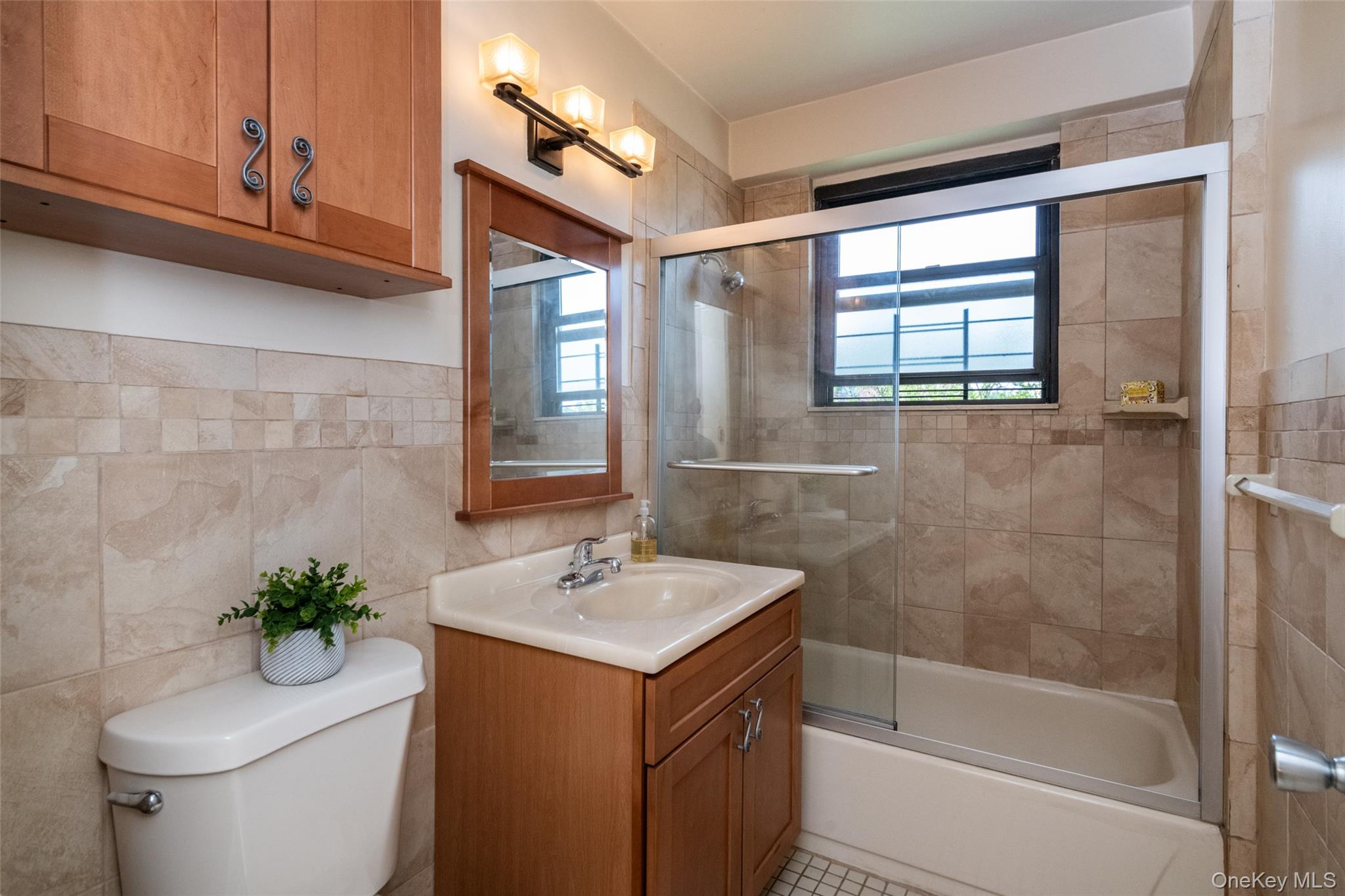 171 Pearsall Drive 6e/6f Property Photo 29