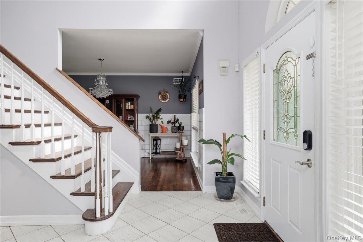 48 Province Drive Property Photo 5