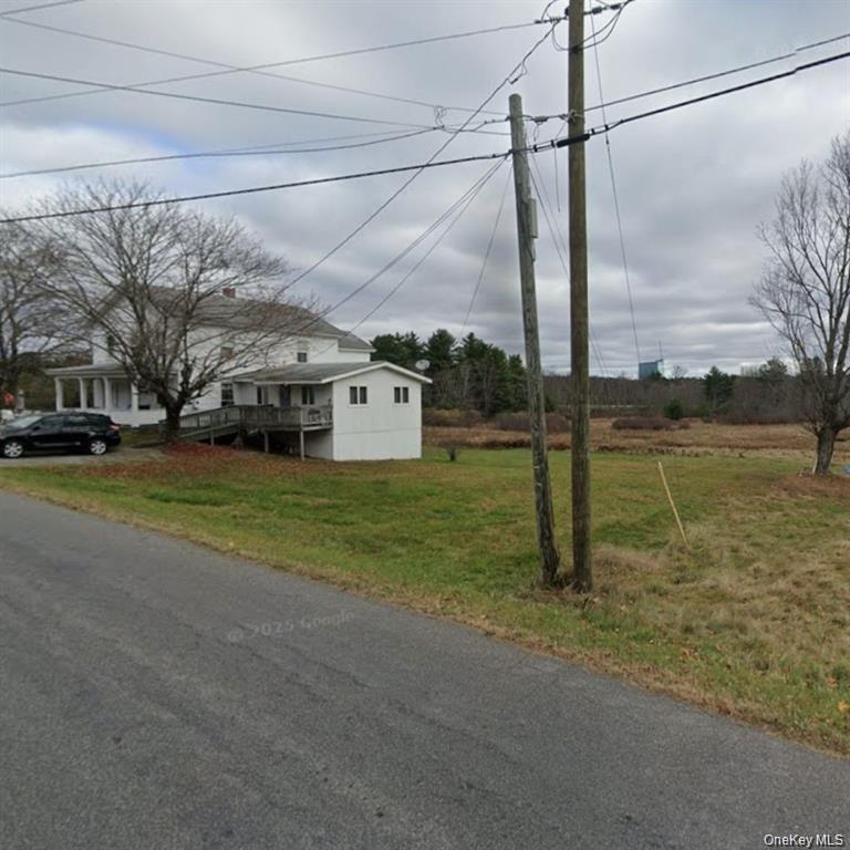 185 Rock Ridge Avenue Property Photo 4