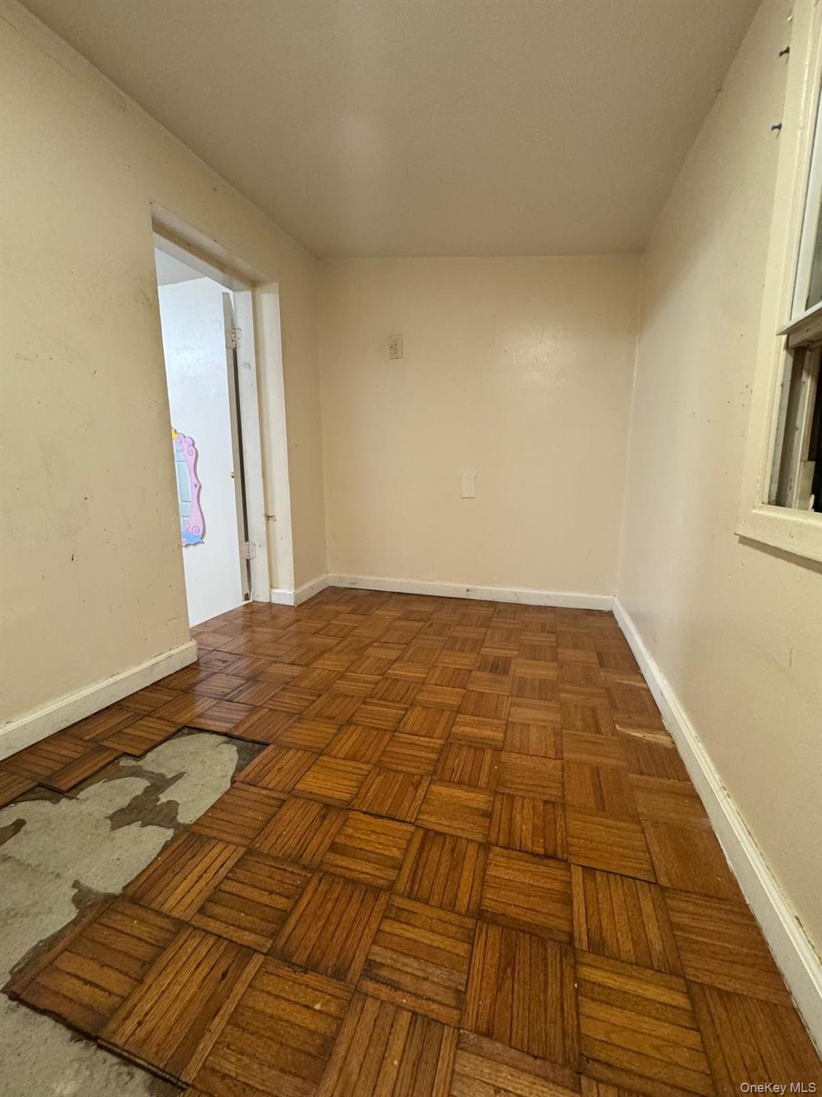 590 Elton Street Property Photo 18