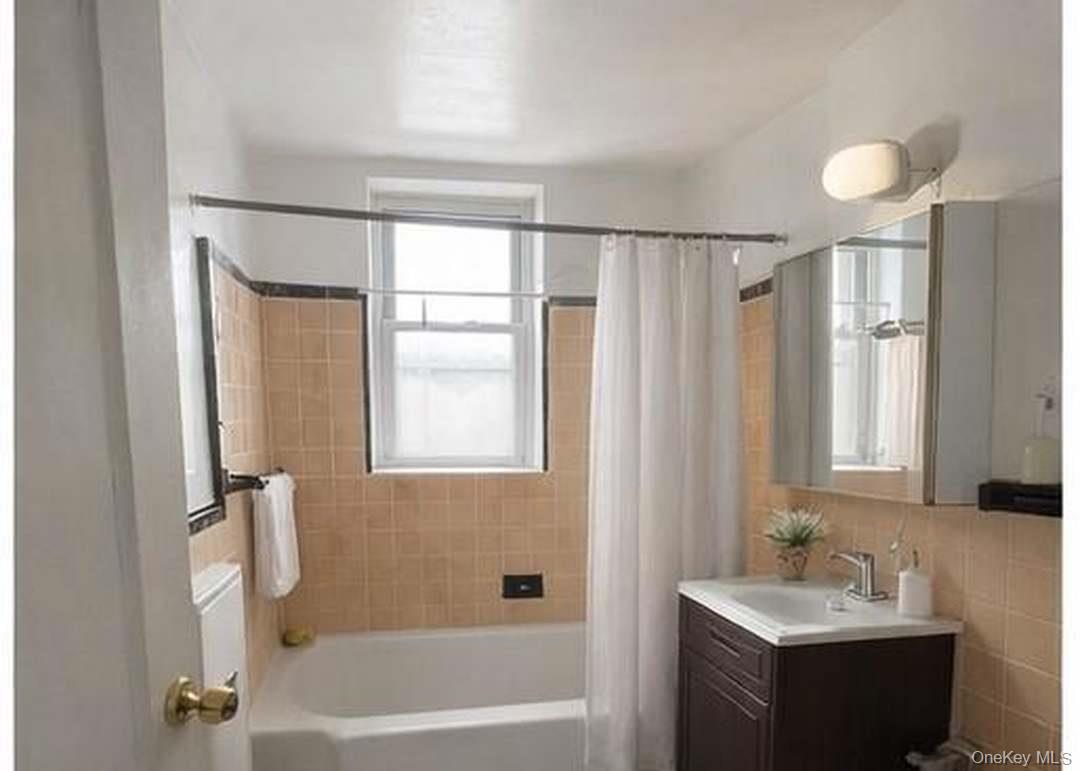 14444 41st Avenue 6a Property Photo 4