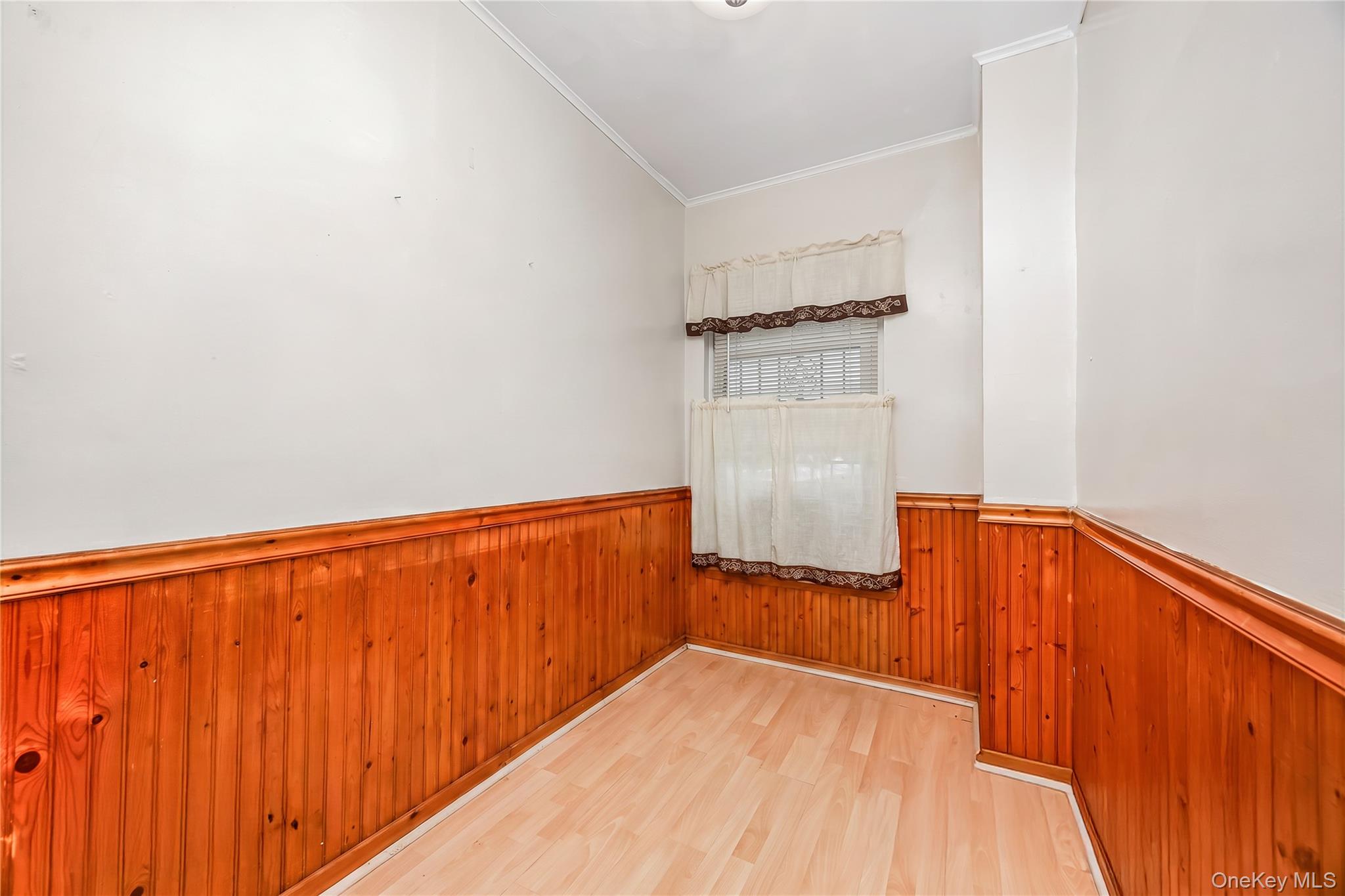 7905 Pitkin Avenue Property Photo 8