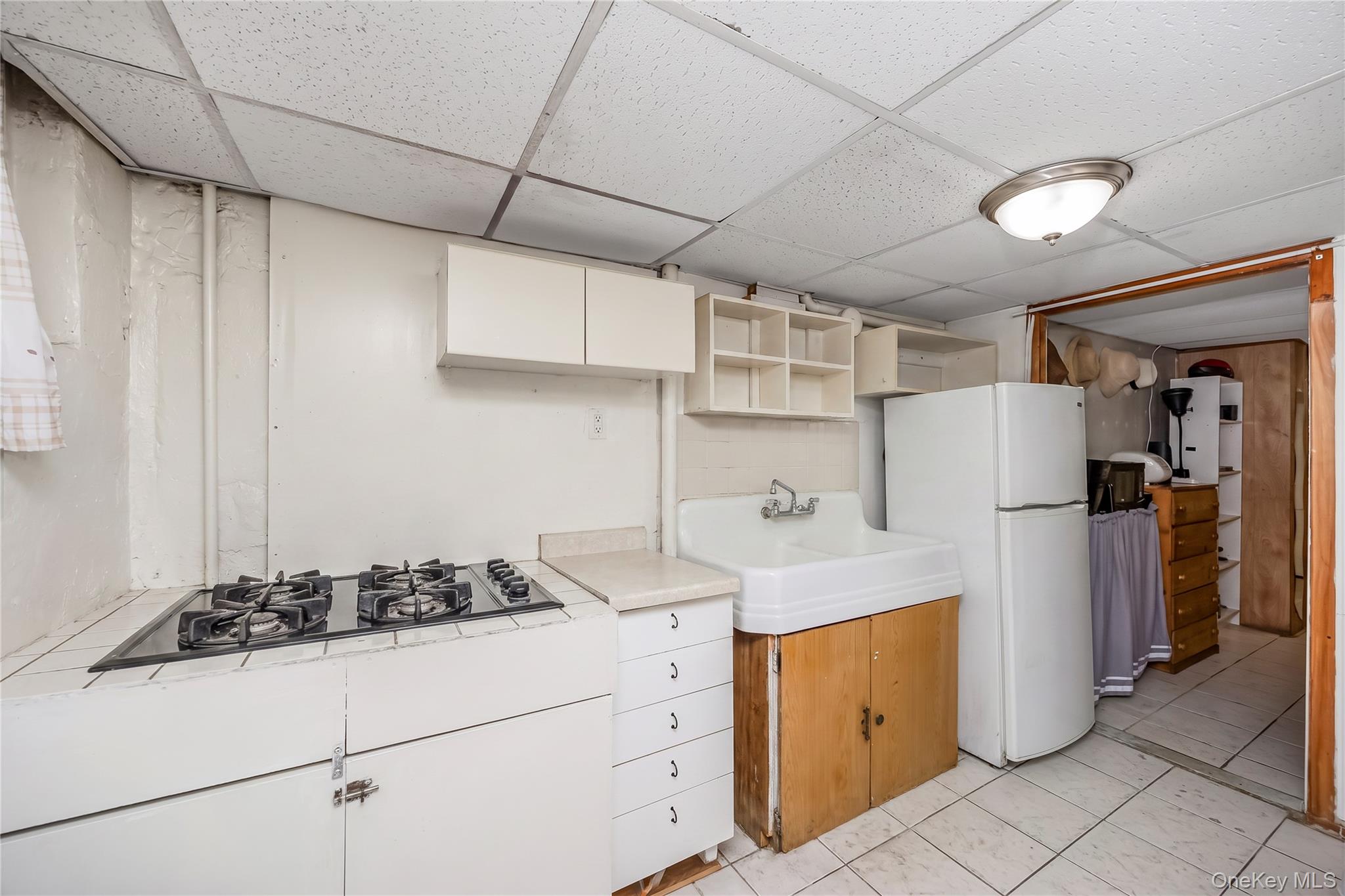 7905 Pitkin Avenue Property Photo 20