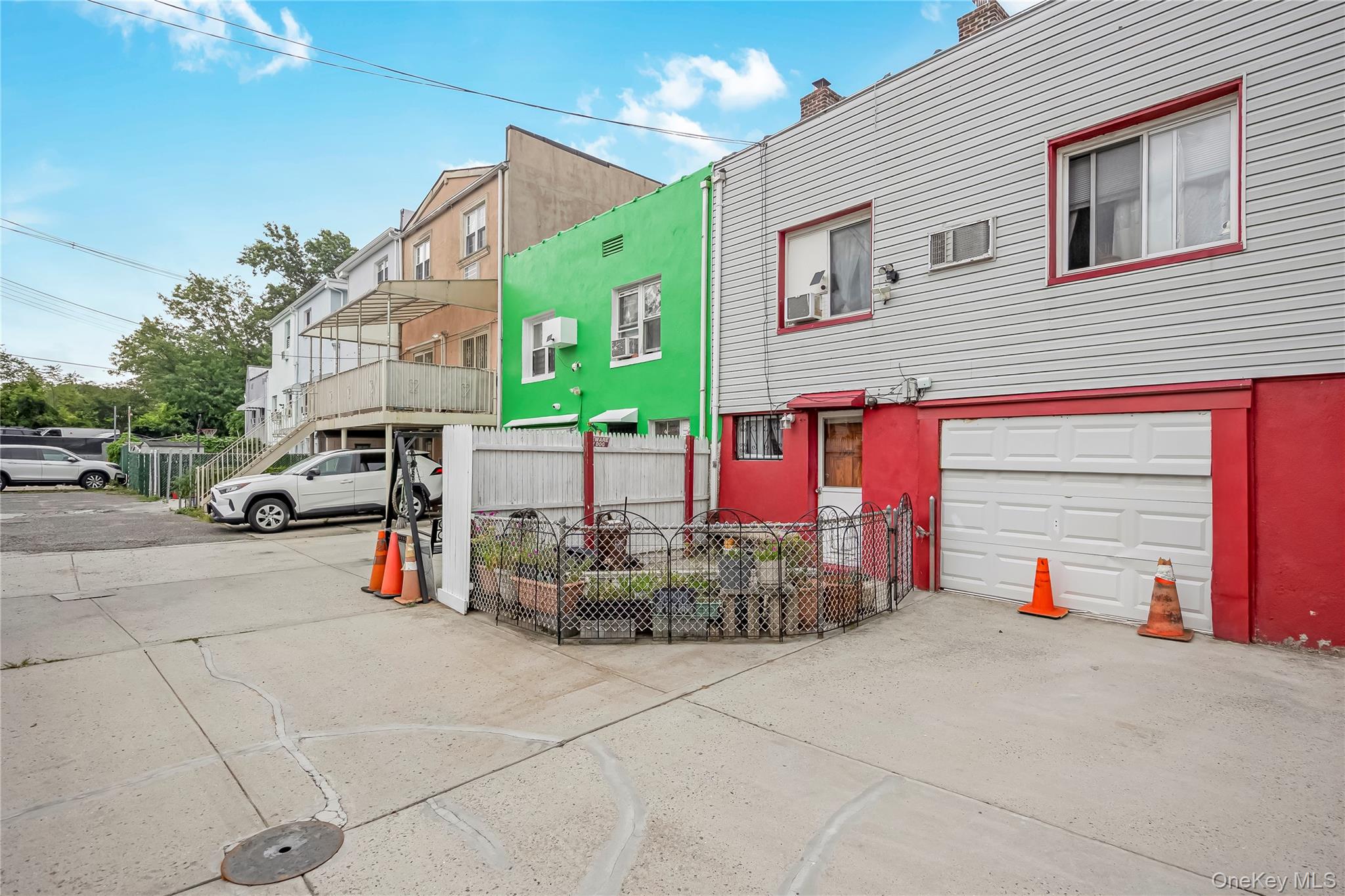 7905 Pitkin Avenue Property Photo 29