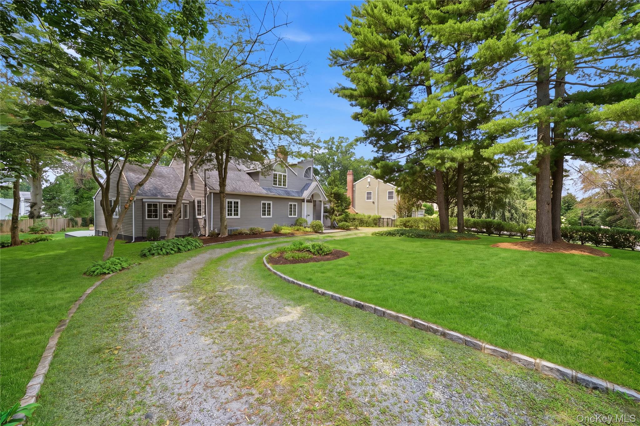 9 Addison Lane Property Photo 2