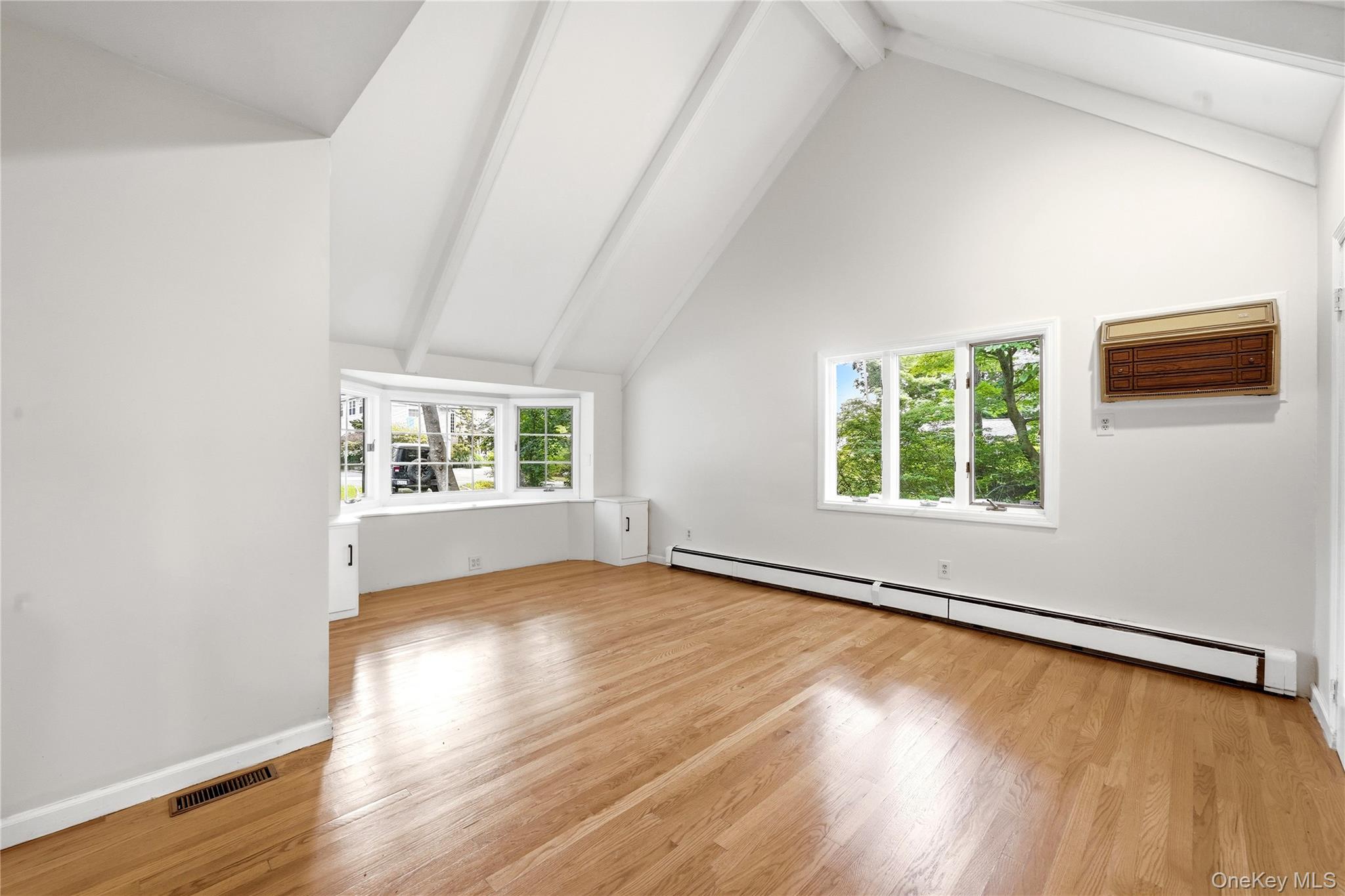 9 Addison Lane Property Photo 16