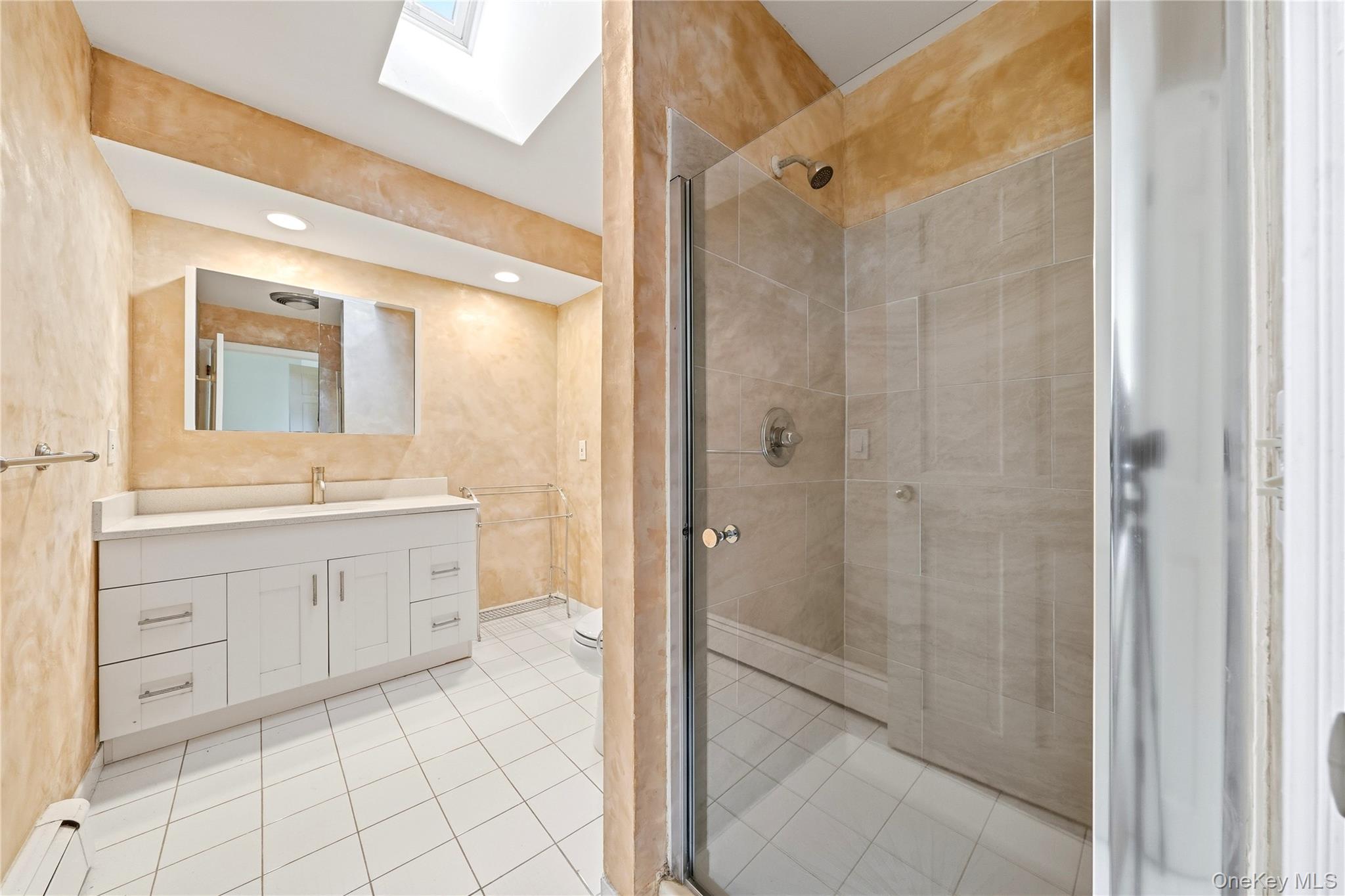 9 Addison Lane Property Photo 25