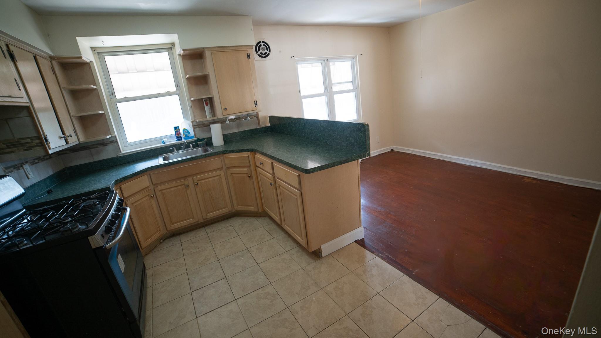 3830 Barnes Avenue Property Photo 12