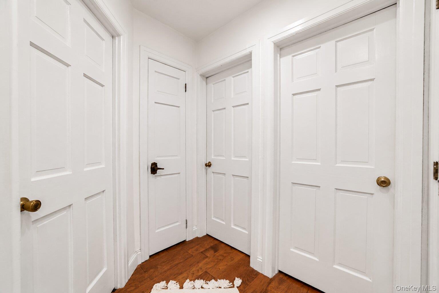 258-10 87th Road Property Photo 10