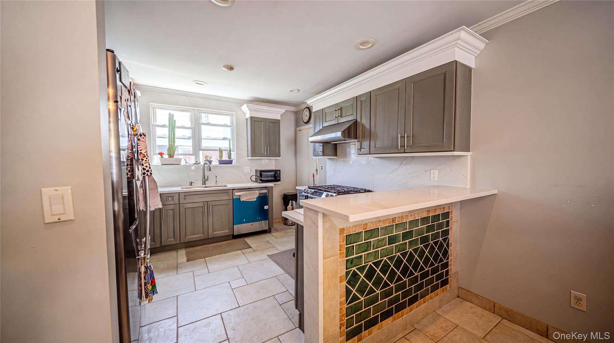 681 Stowe Avenue Property Photo 11