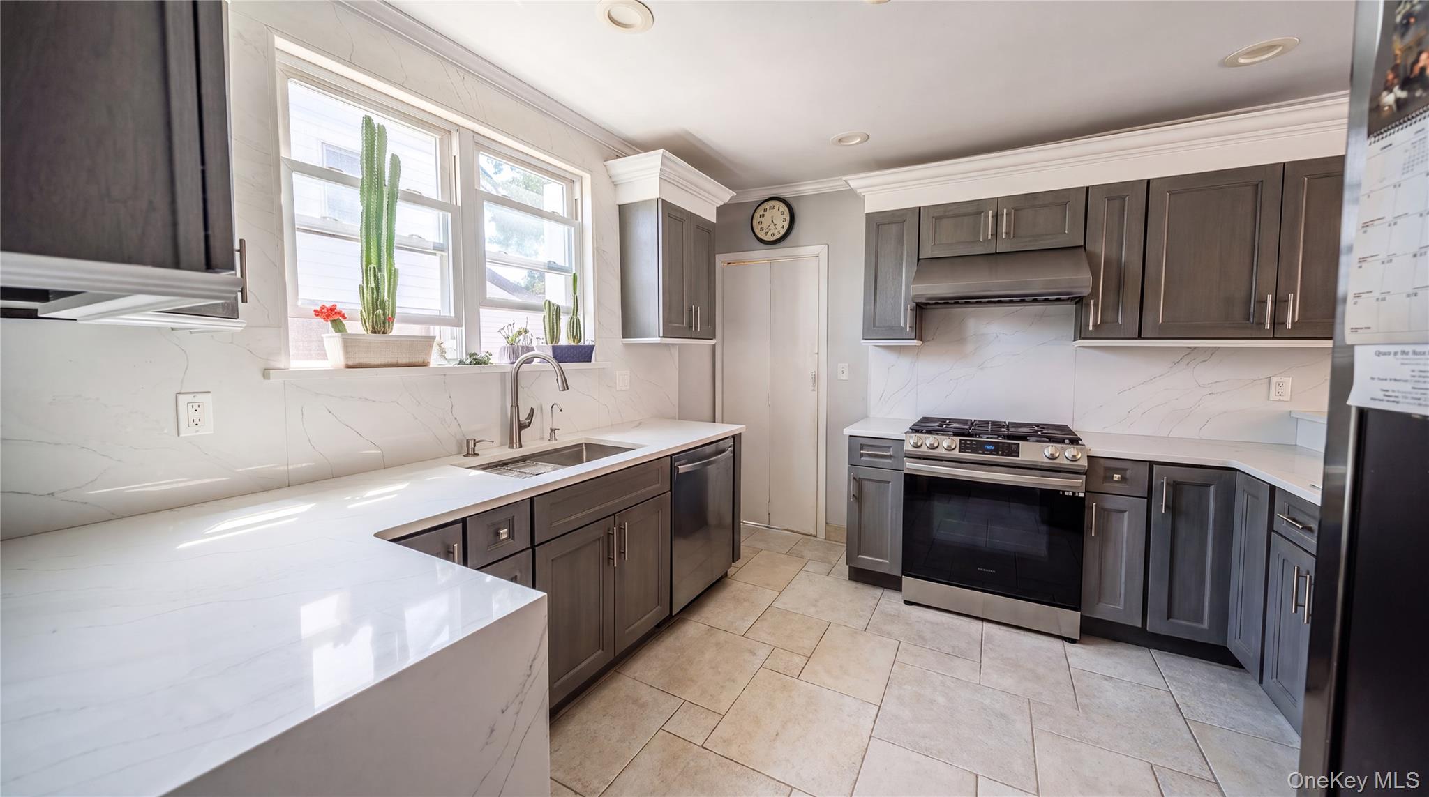 681 Stowe Avenue Property Photo 13