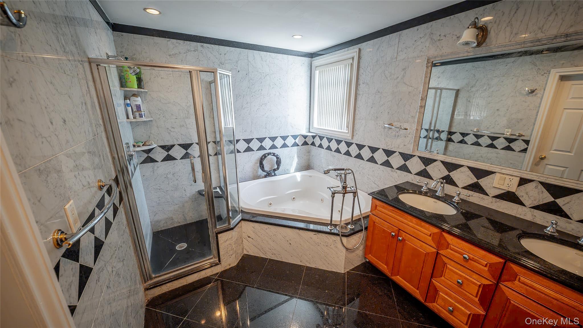 681 Stowe Avenue Property Photo 16