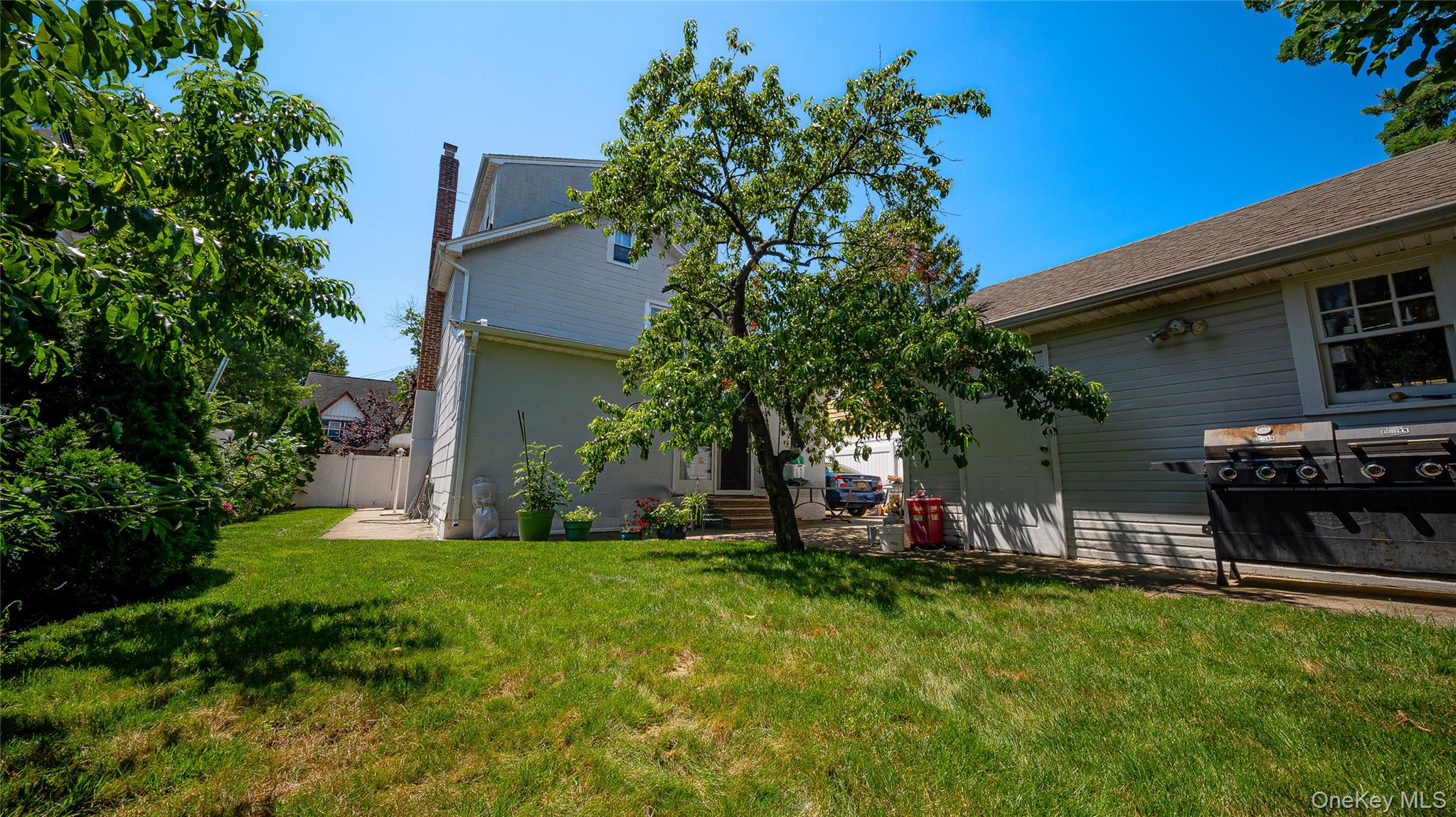 681 Stowe Avenue Property Photo 32