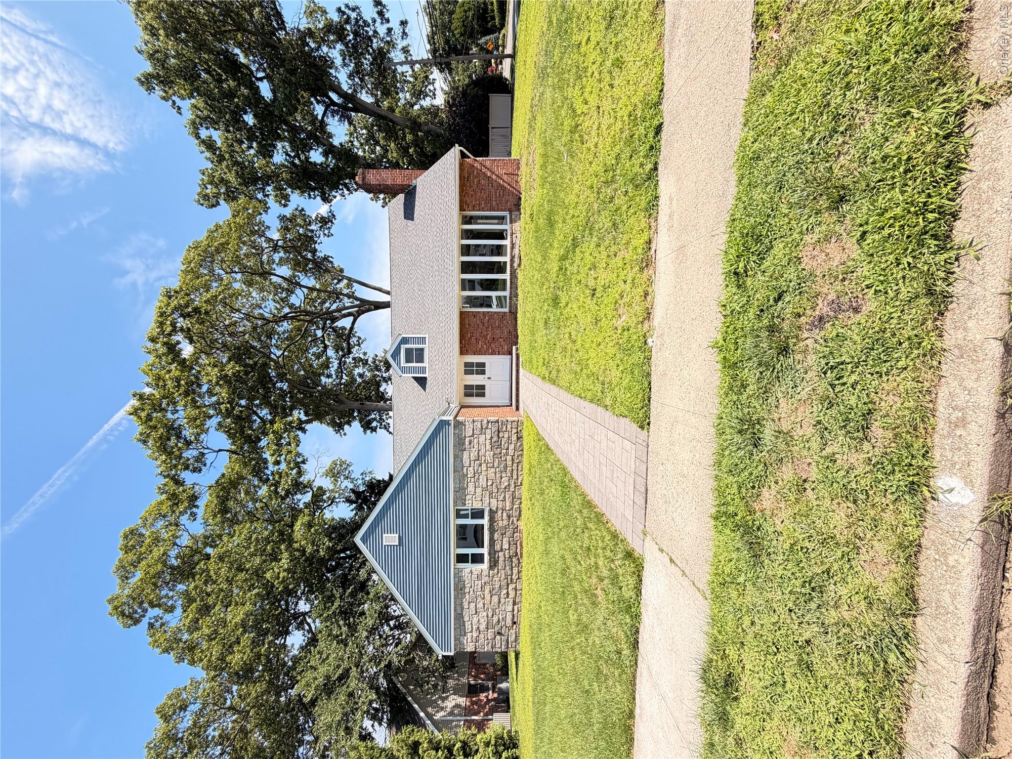 127 Berkshire Road Property Photo 1
