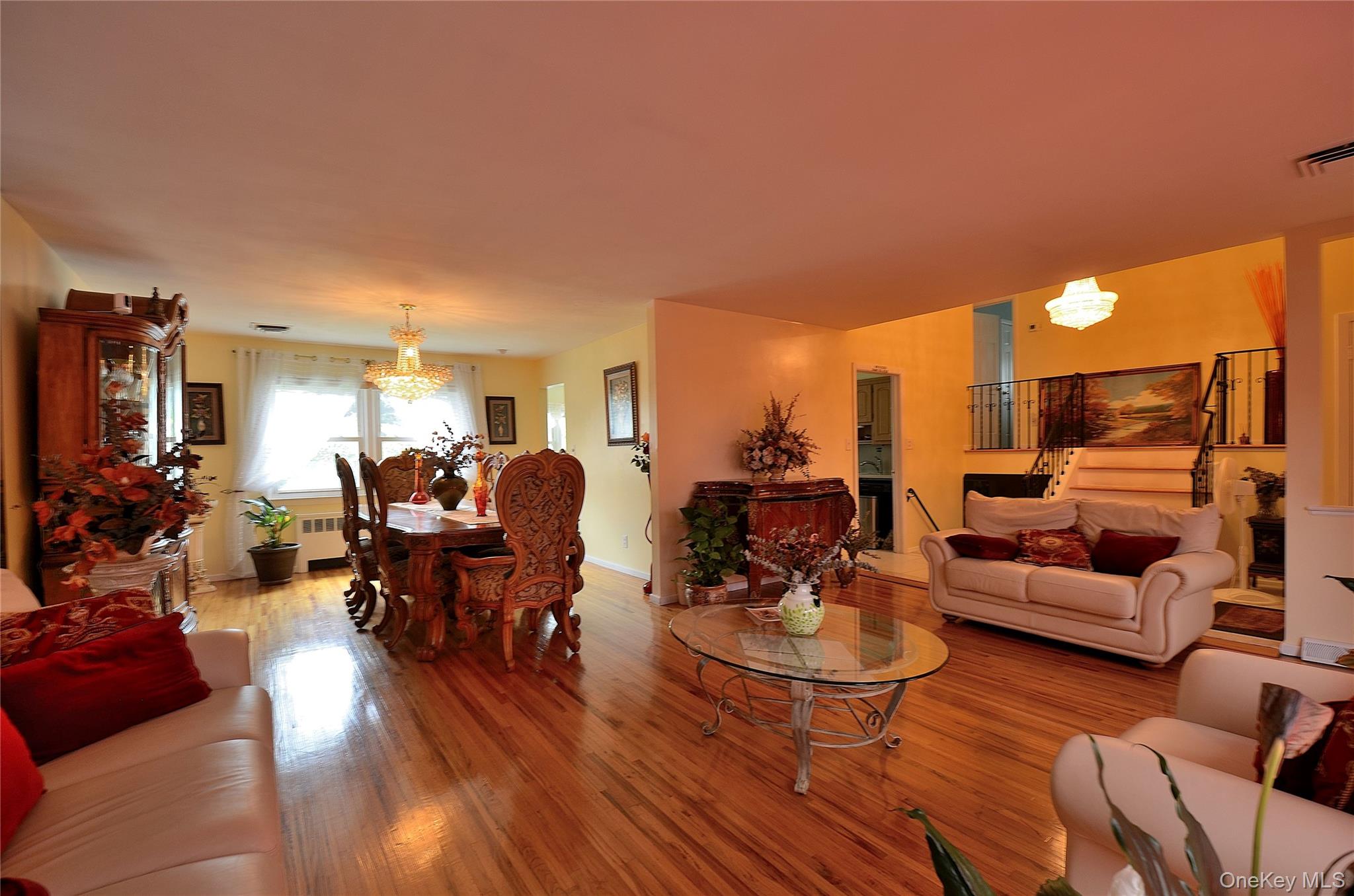 786 E Carl Avenue Property Photo 3