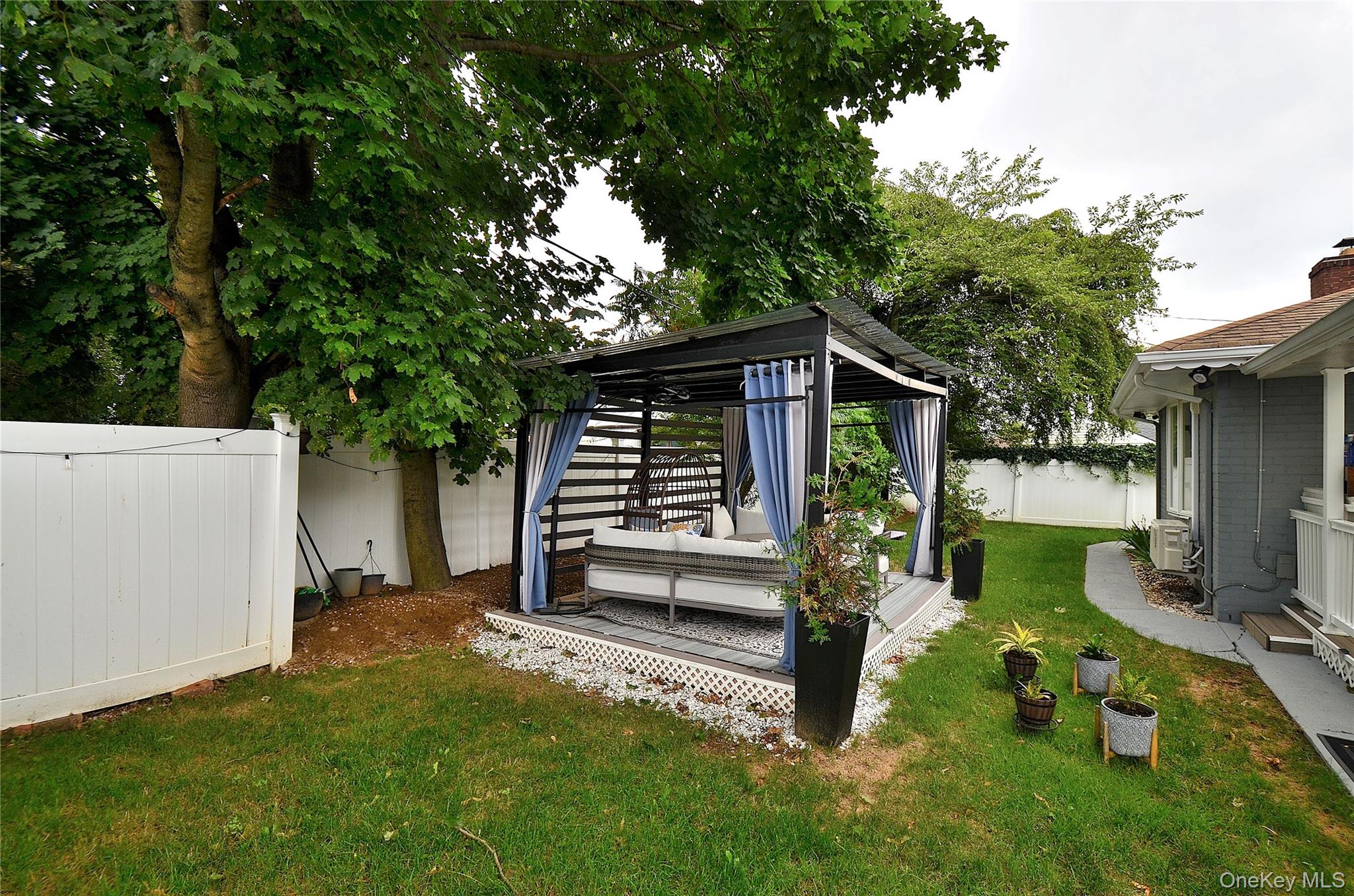 831 Shell Street Property Photo 32
