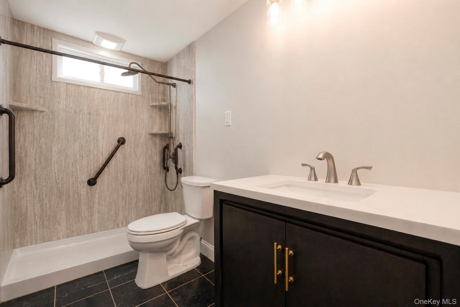10 Aron Drive Property Photo 15