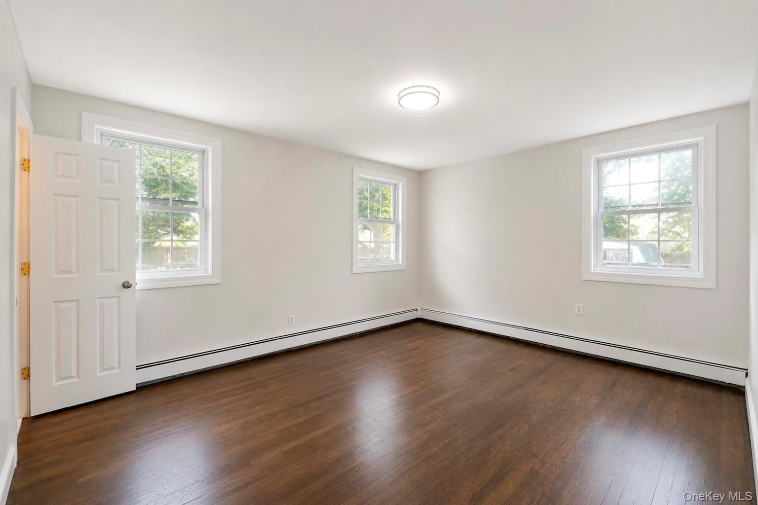 10 Aron Drive Property Photo 16