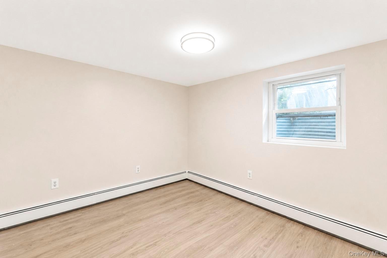 10 Aron Drive Property Photo 23