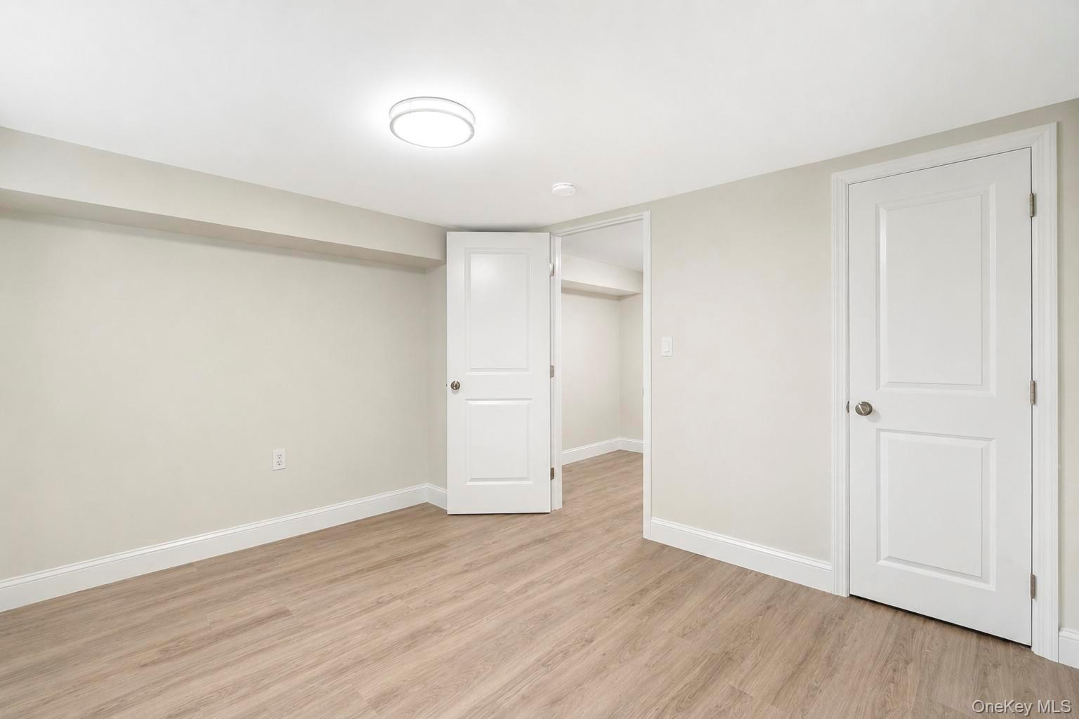 10 Aron Drive Property Photo 24