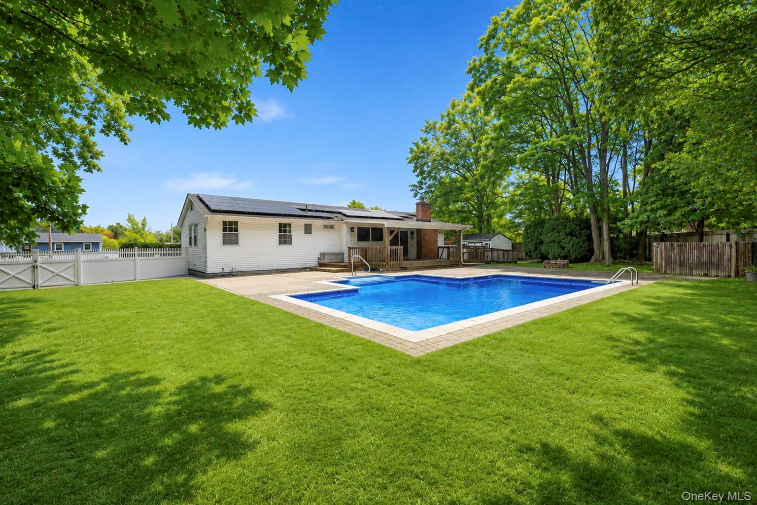 10 Aron Drive Property Photo 35