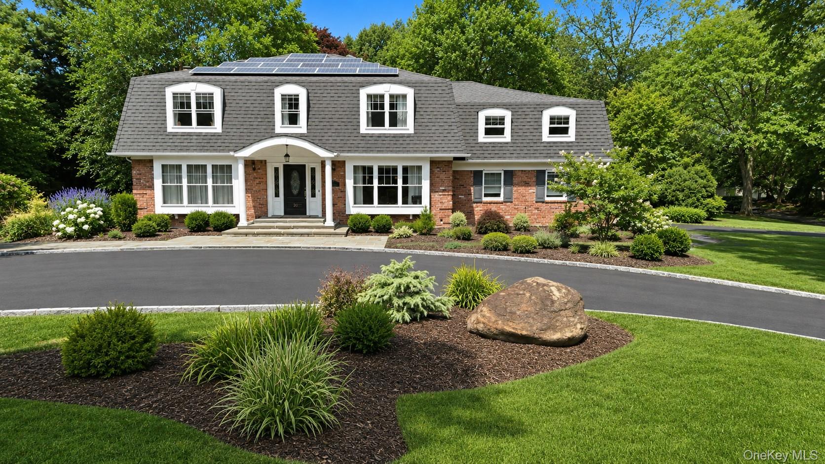 20 Longacre Drive Property Photo 1