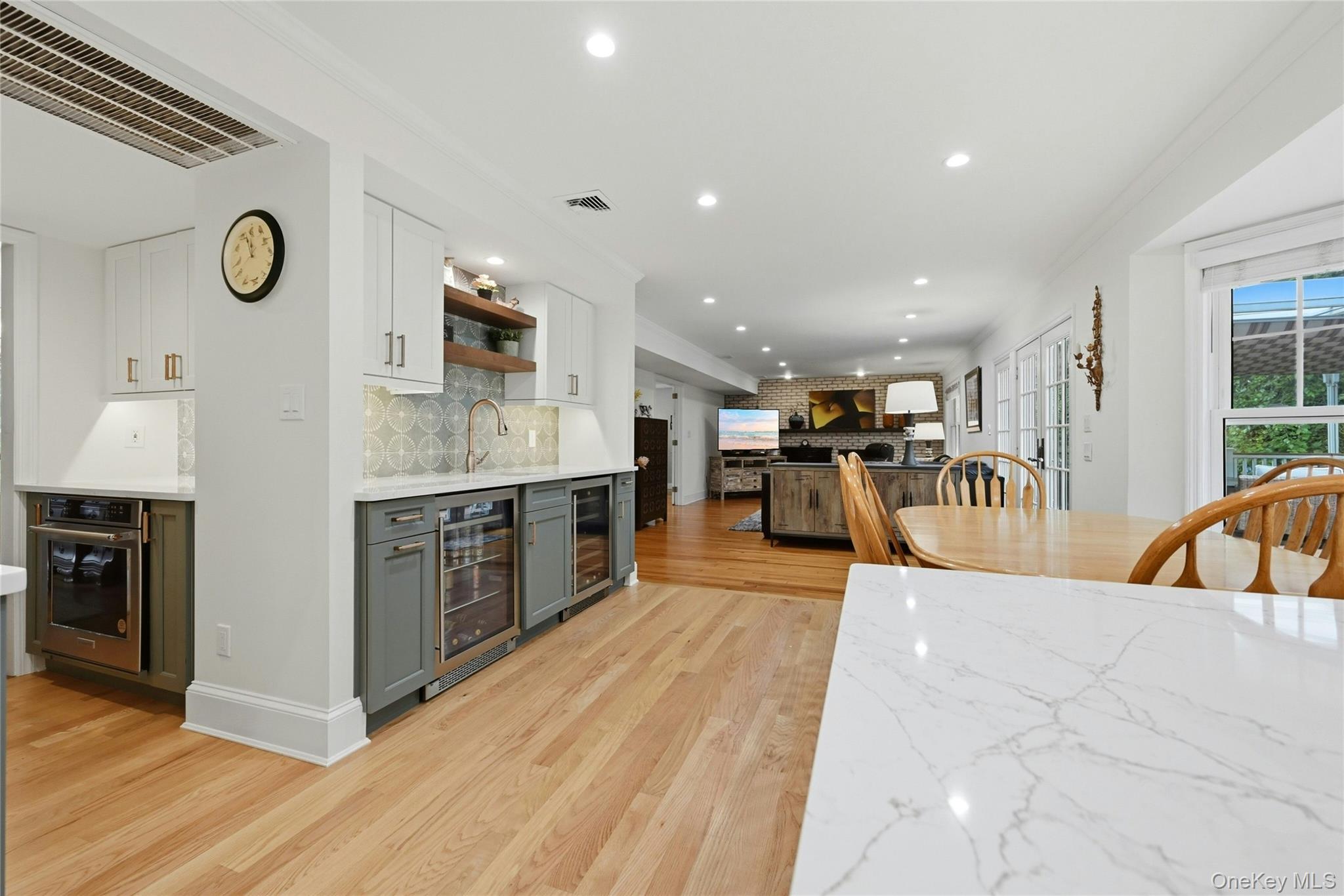 20 Longacre Drive Property Photo 12