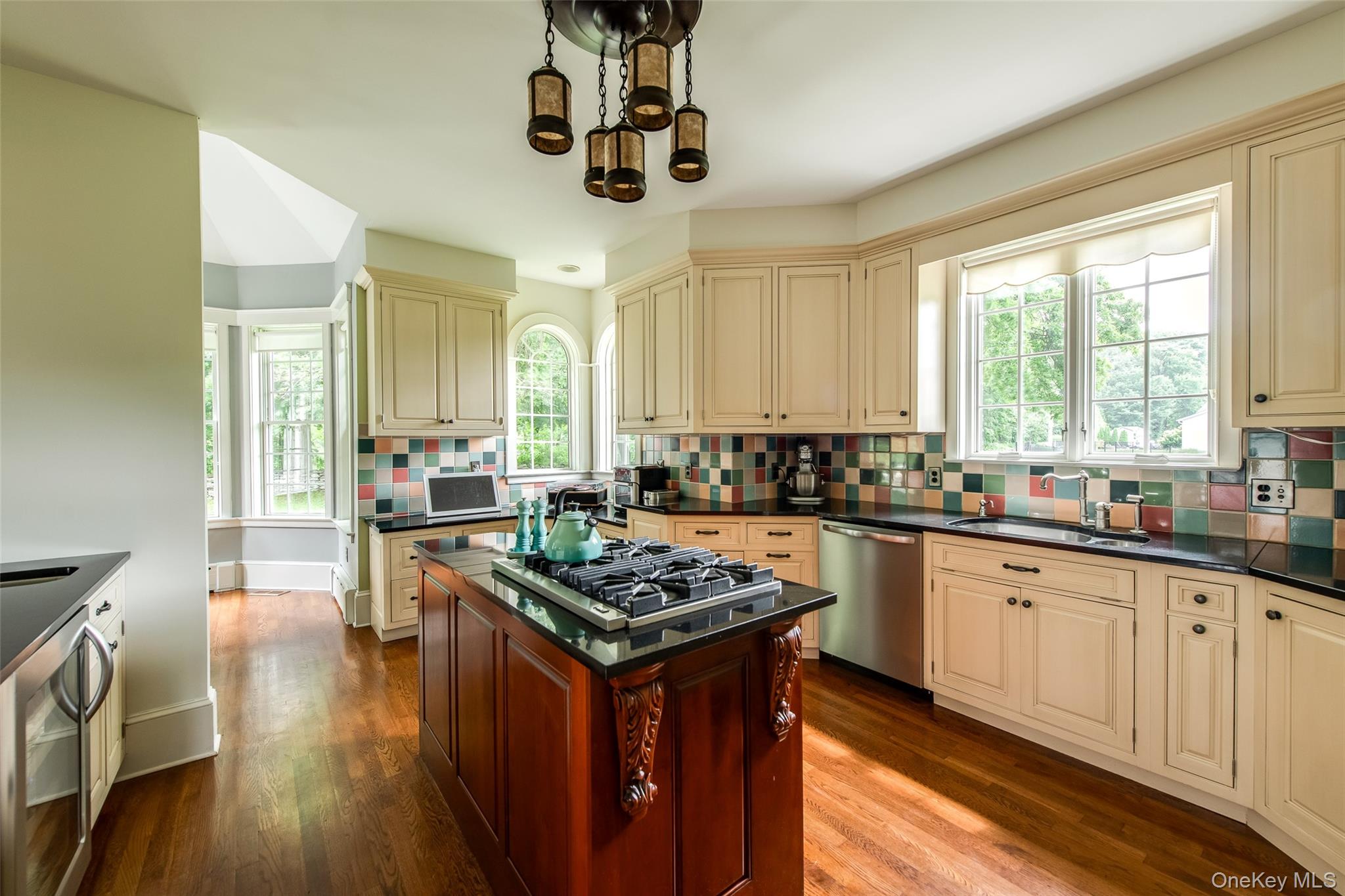 6 Stanford Court Property Photo 7