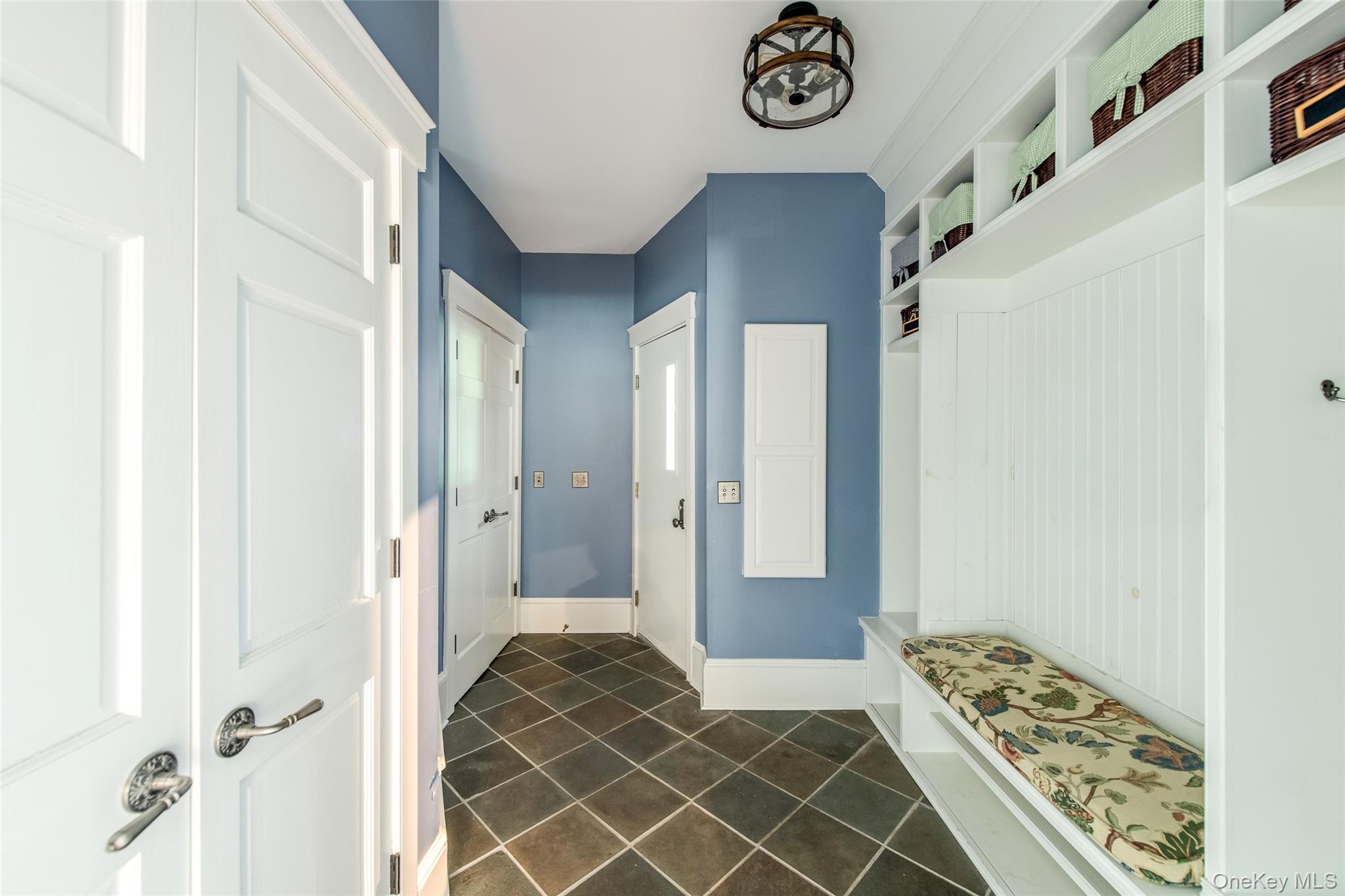 6 Stanford Court Property Photo 17