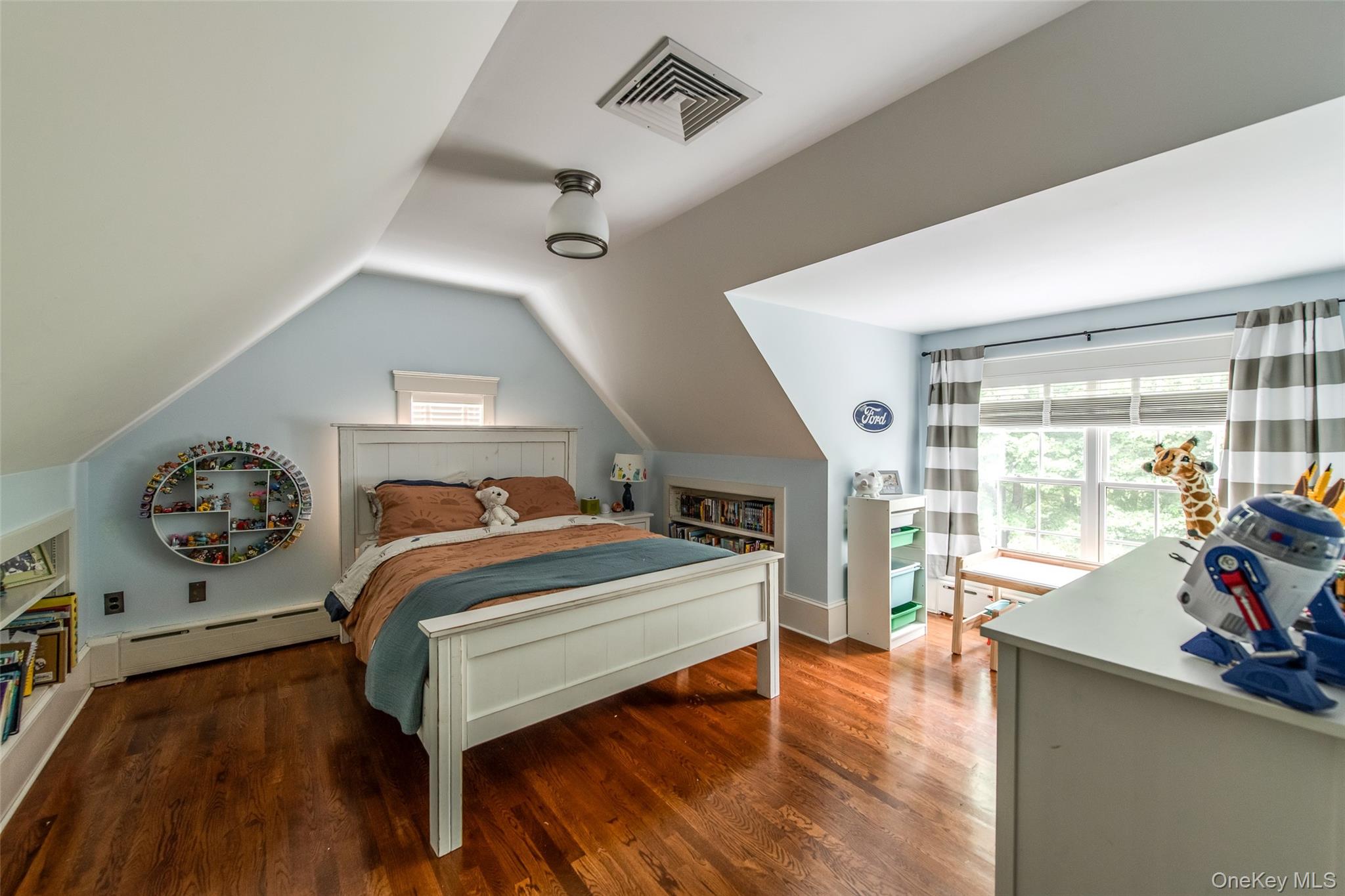 6 Stanford Court Property Photo 25