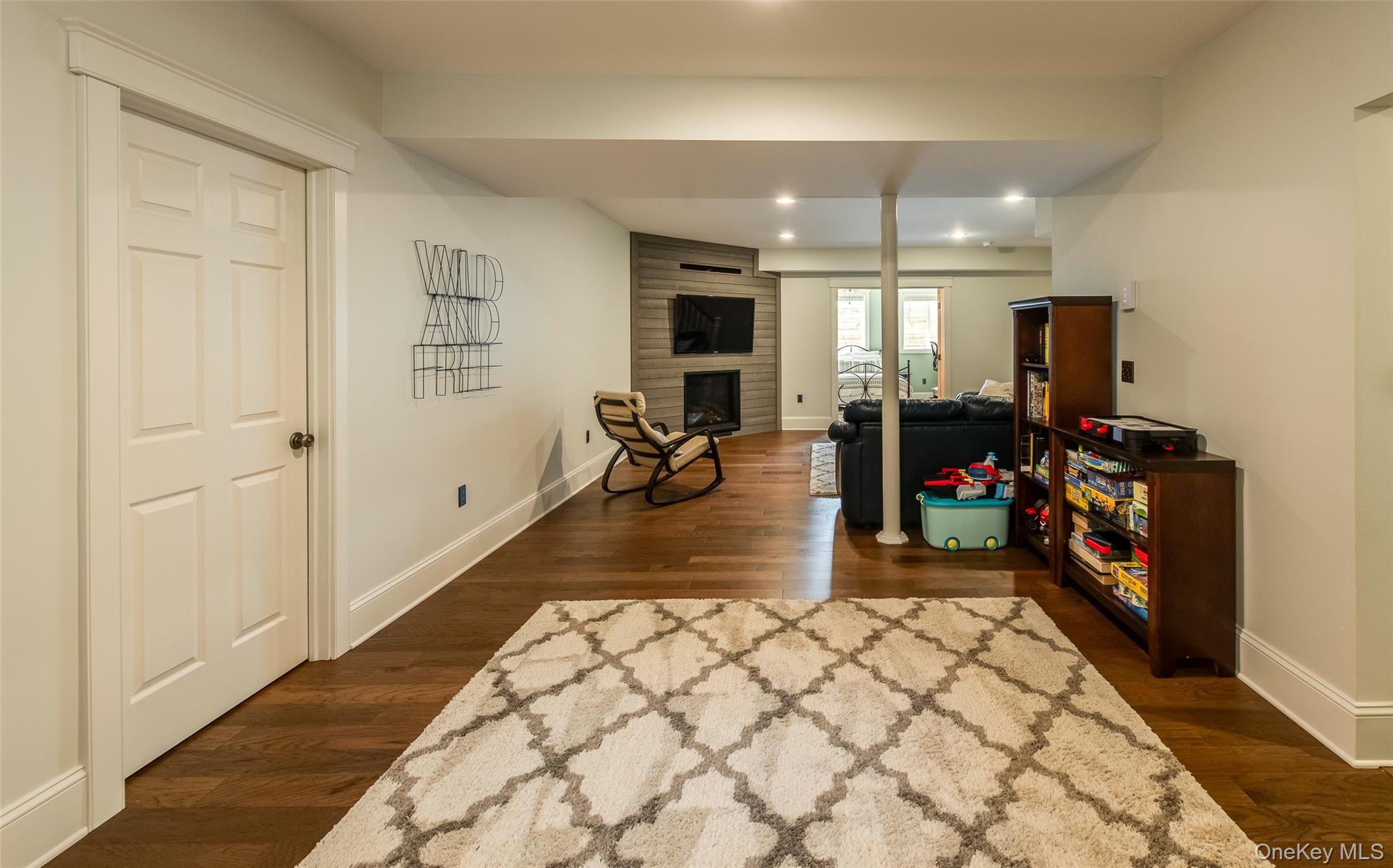 6 Stanford Court Property Photo 35