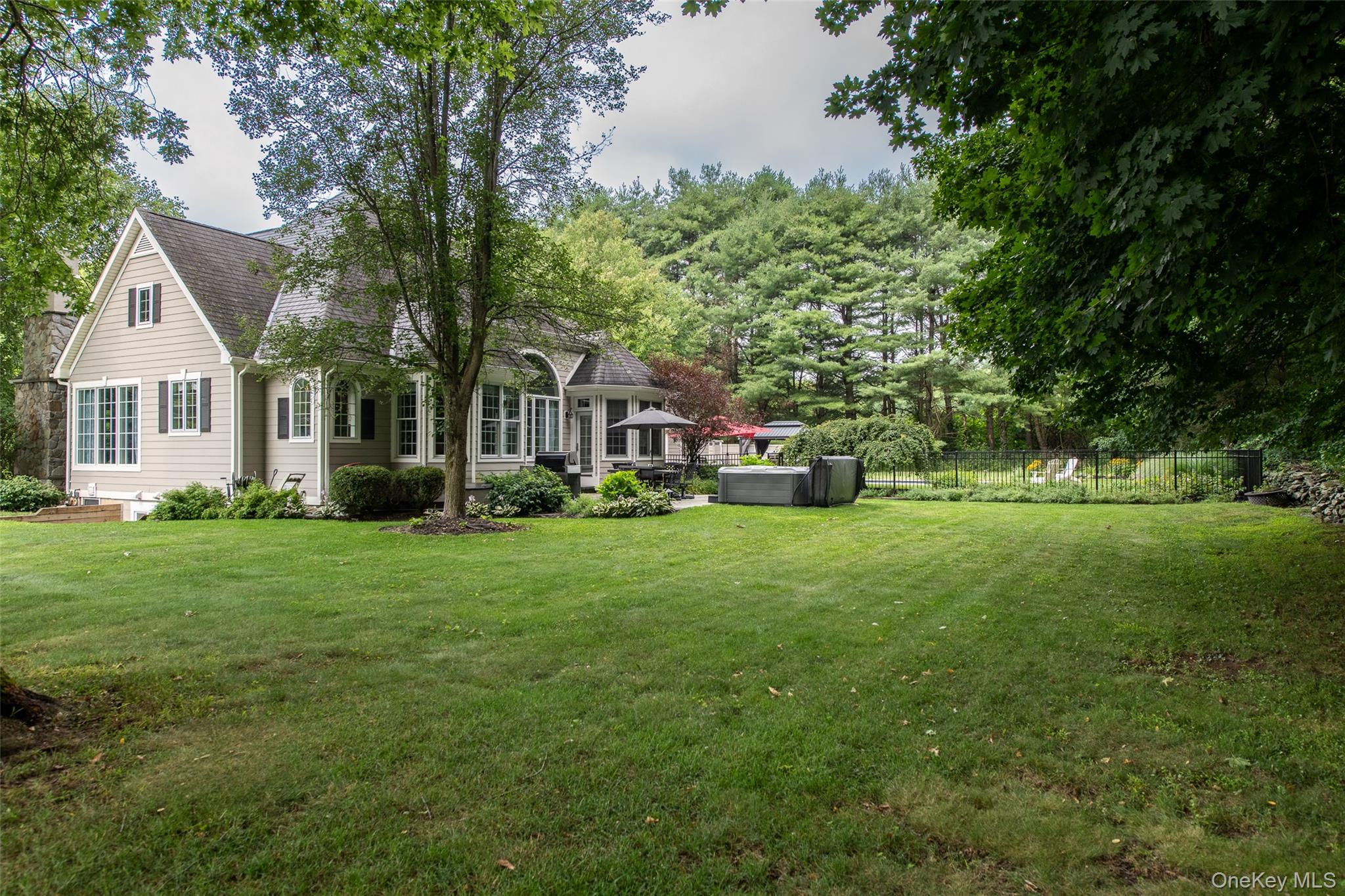 6 Stanford Court Property Photo 44