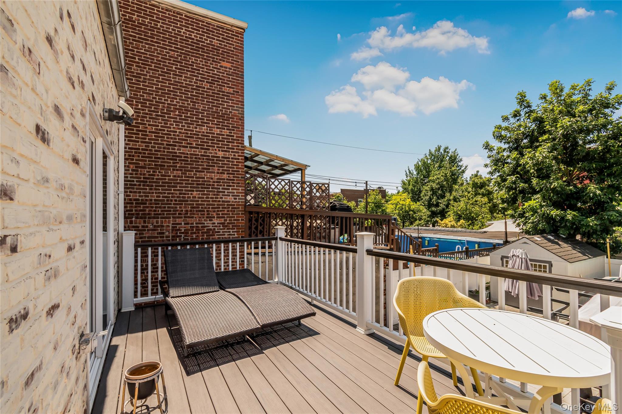269 Swinton Avenue Property Photo 18