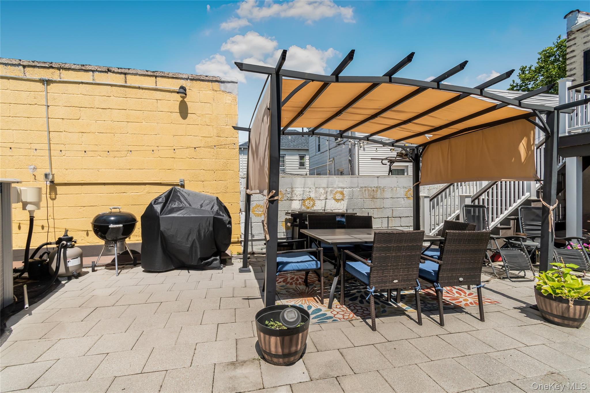 269 Swinton Avenue Property Photo 19