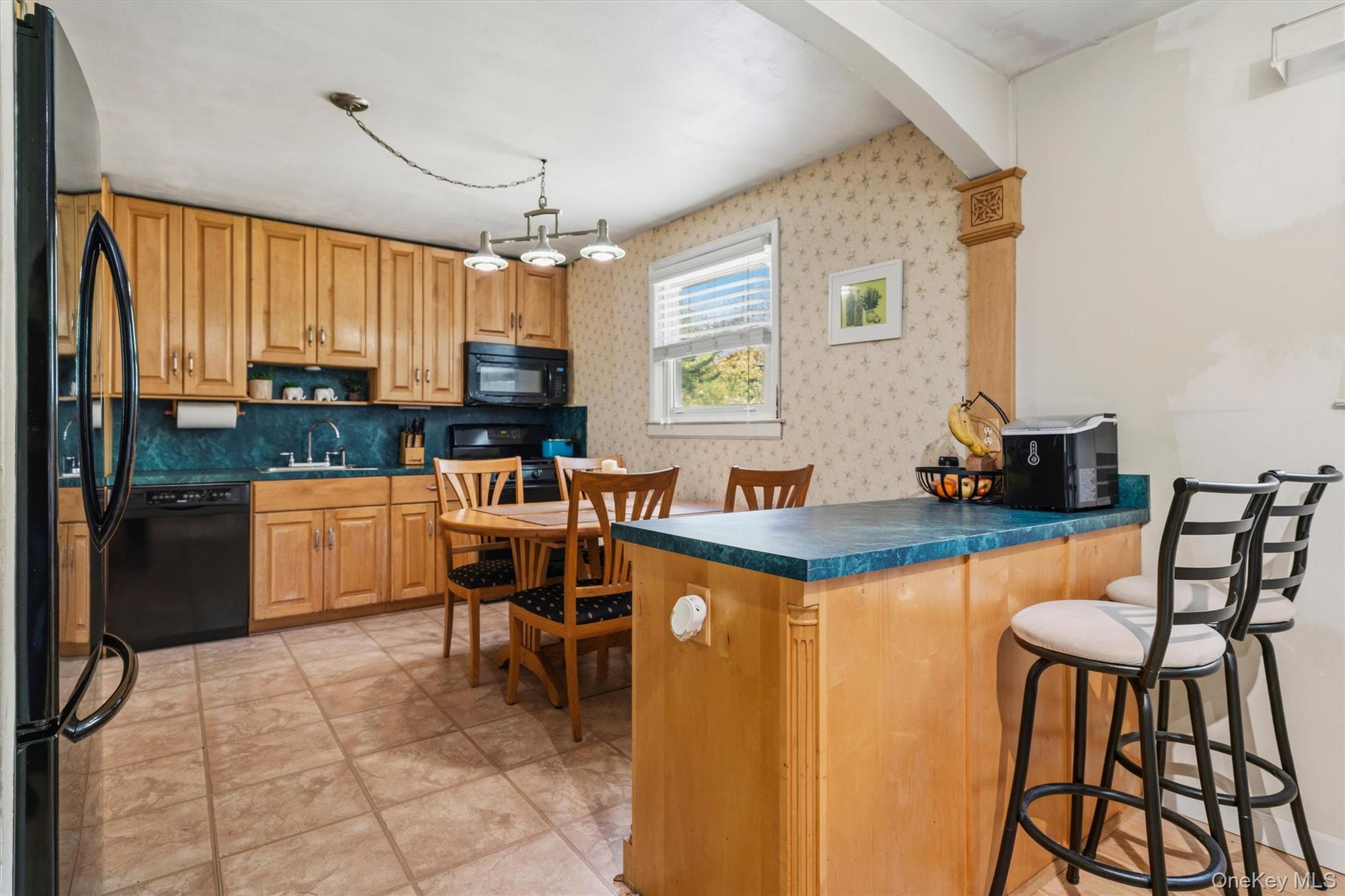 358 Lake Shore Drive Property Photo 15