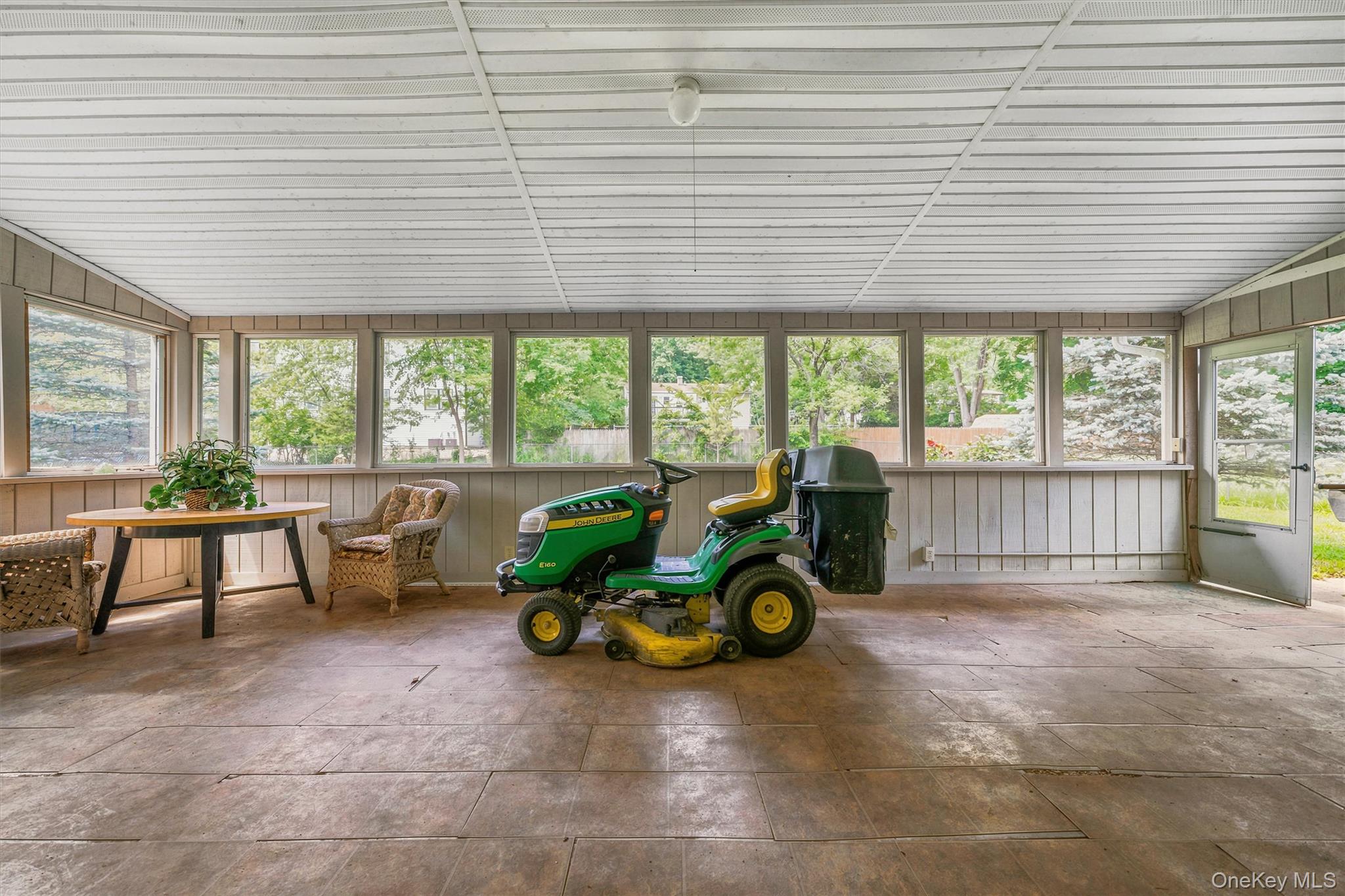 358 Lake Shore Drive Property Photo 44