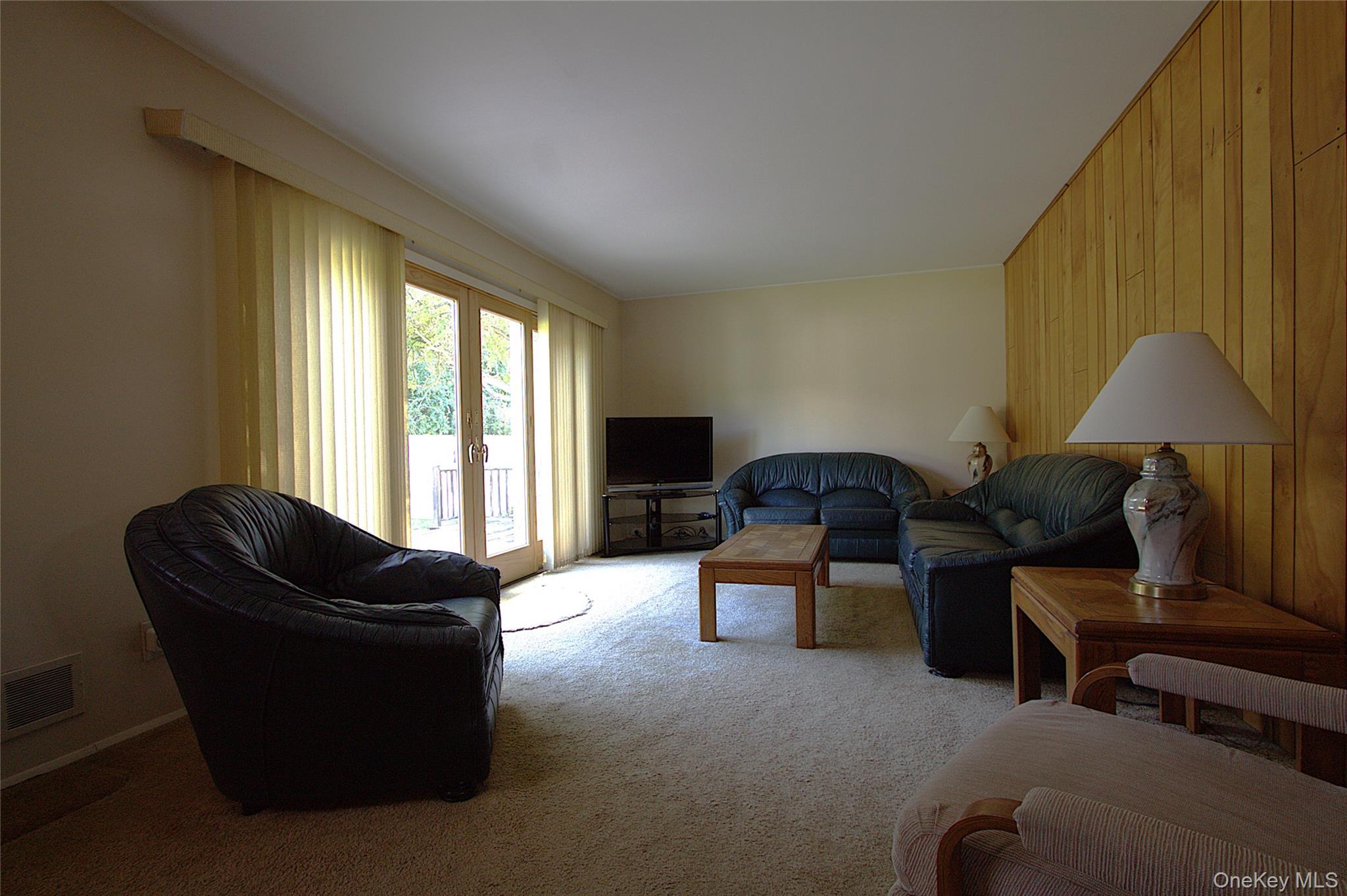 46 Margaret Drive Property Photo 3