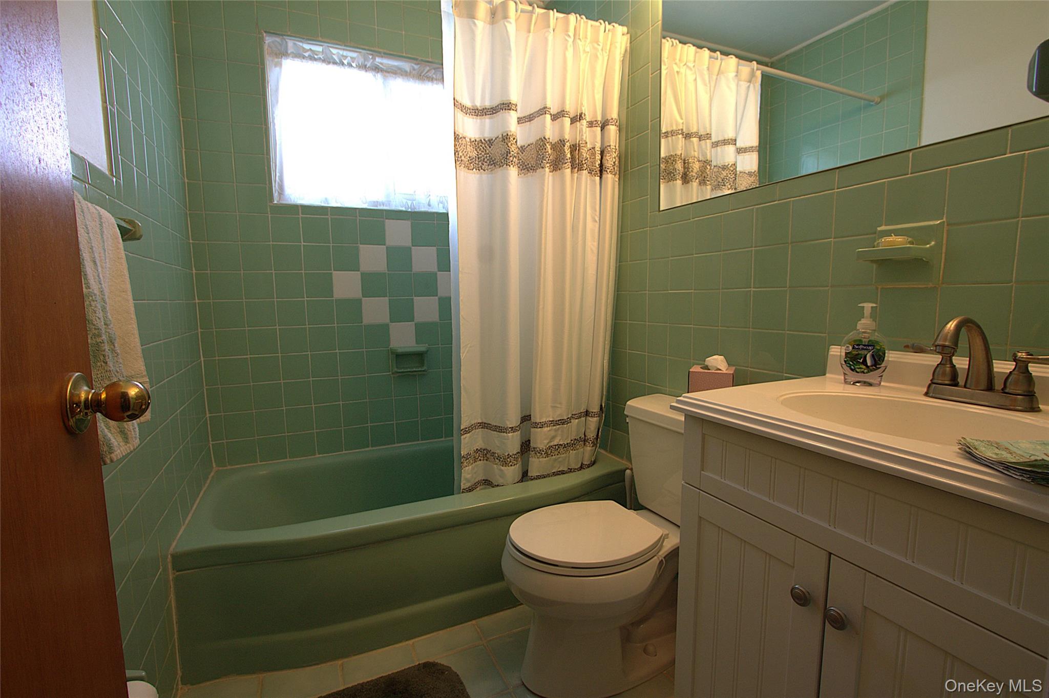 46 Margaret Drive Property Photo 7