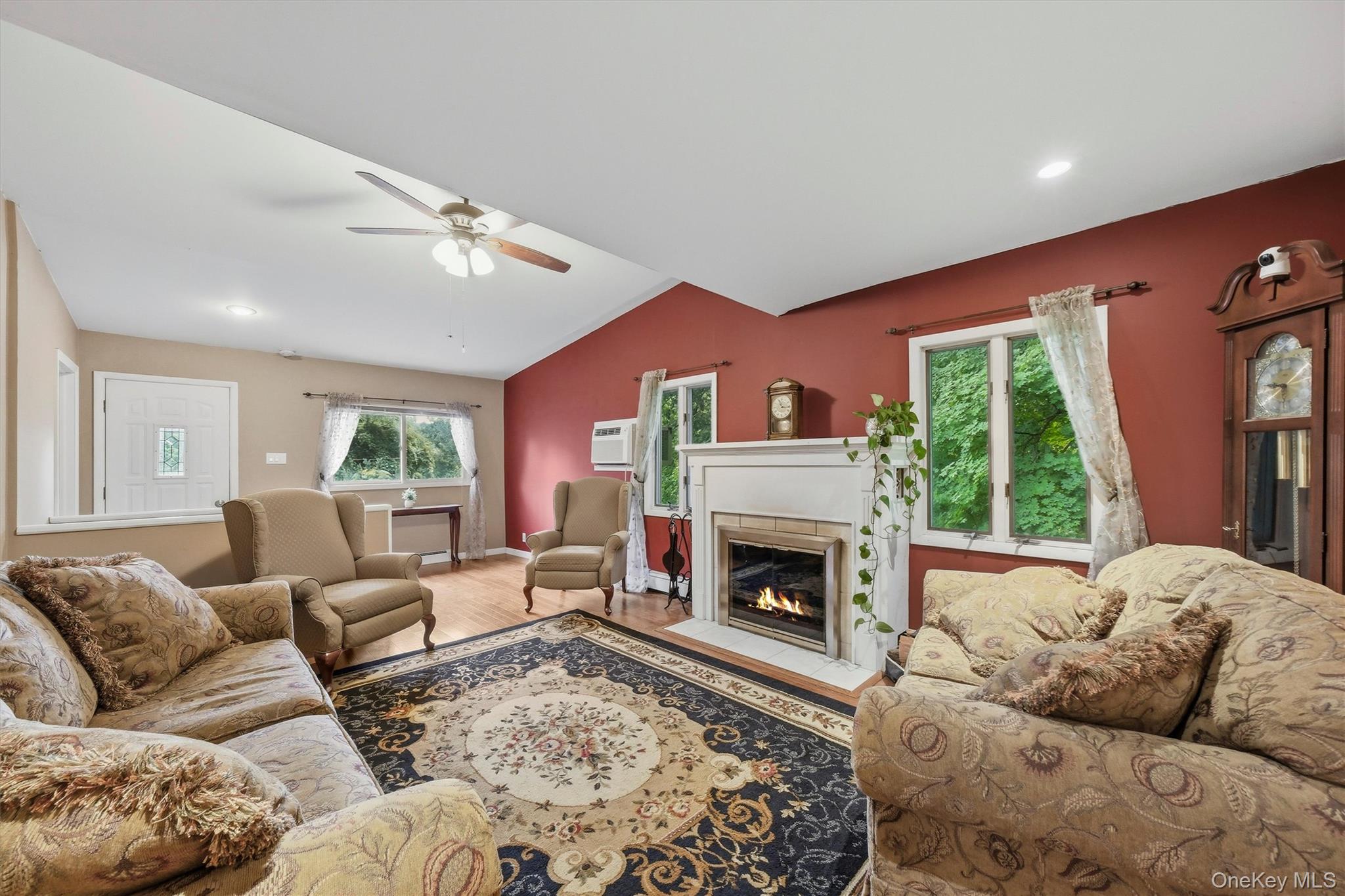 256 Haviland Drive Property Photo 6