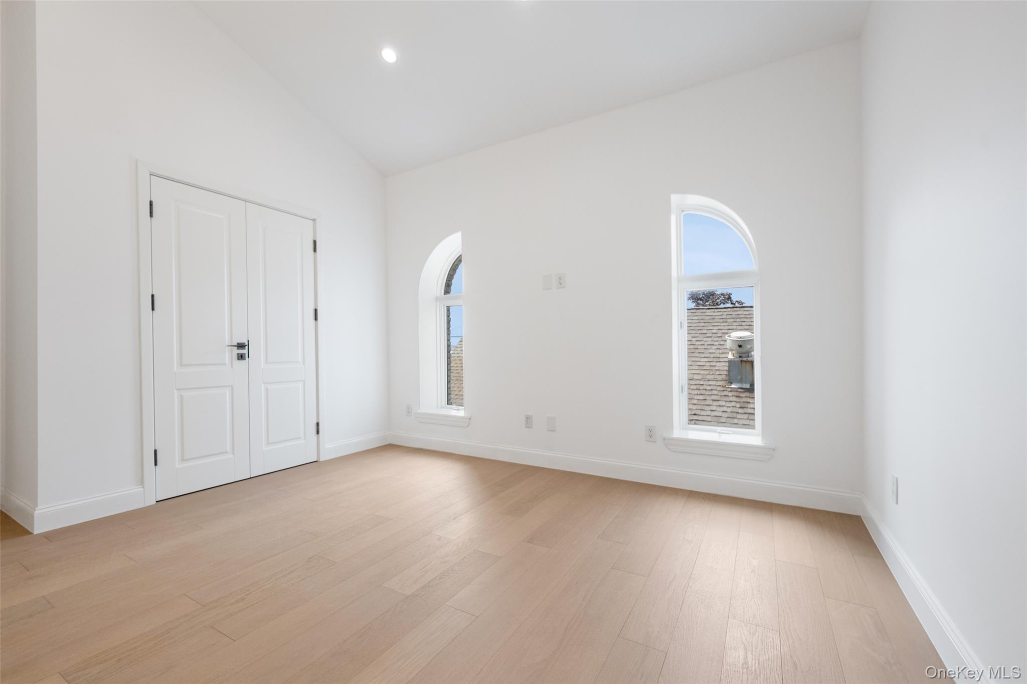 4 Angelas Place 1 Property Photo 32