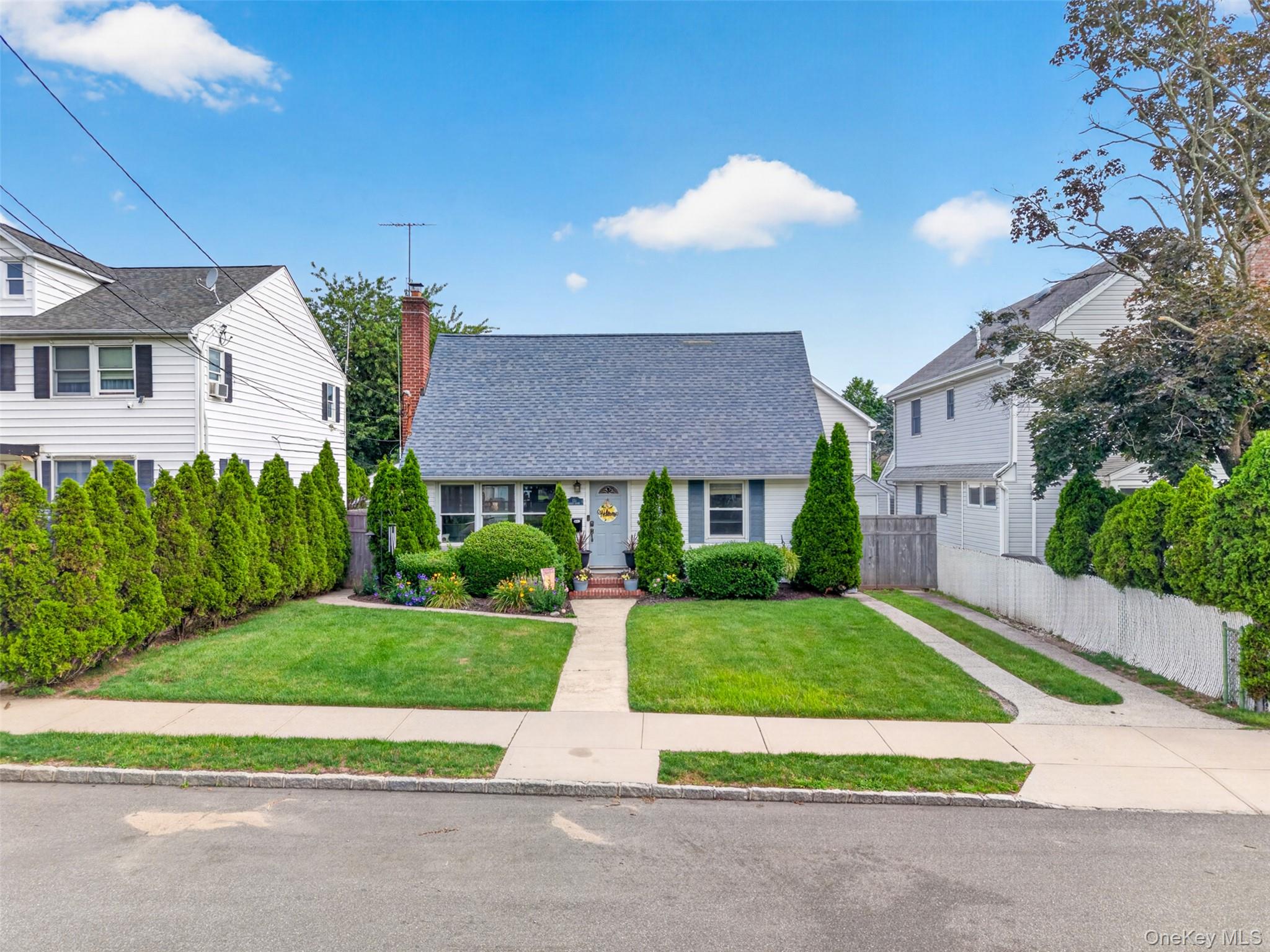 131 Dorset Avenue Property Photo 1